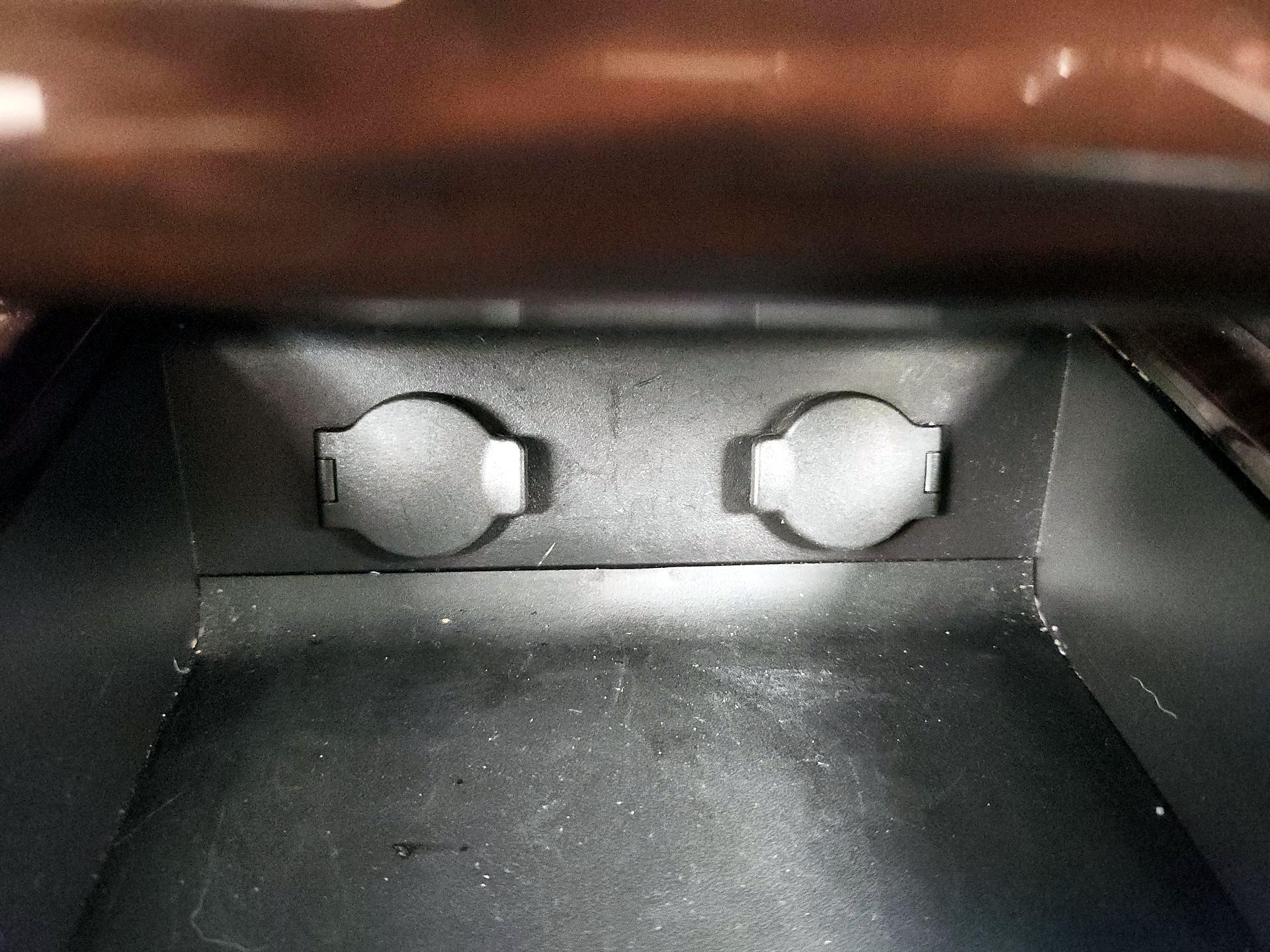 Thumbnail: 2016 Nissan Pathfinder - 19