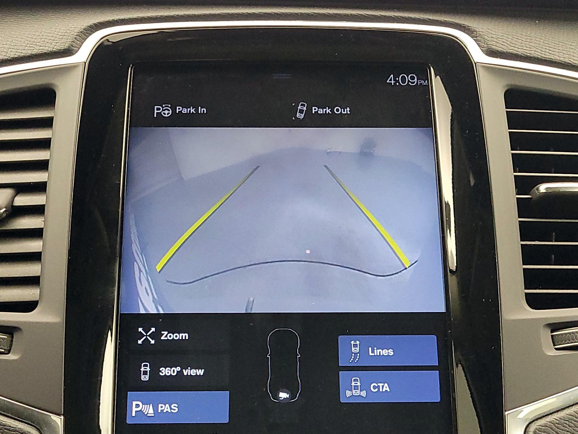 Thumbnail: 2018 Volvo XC90 - 15