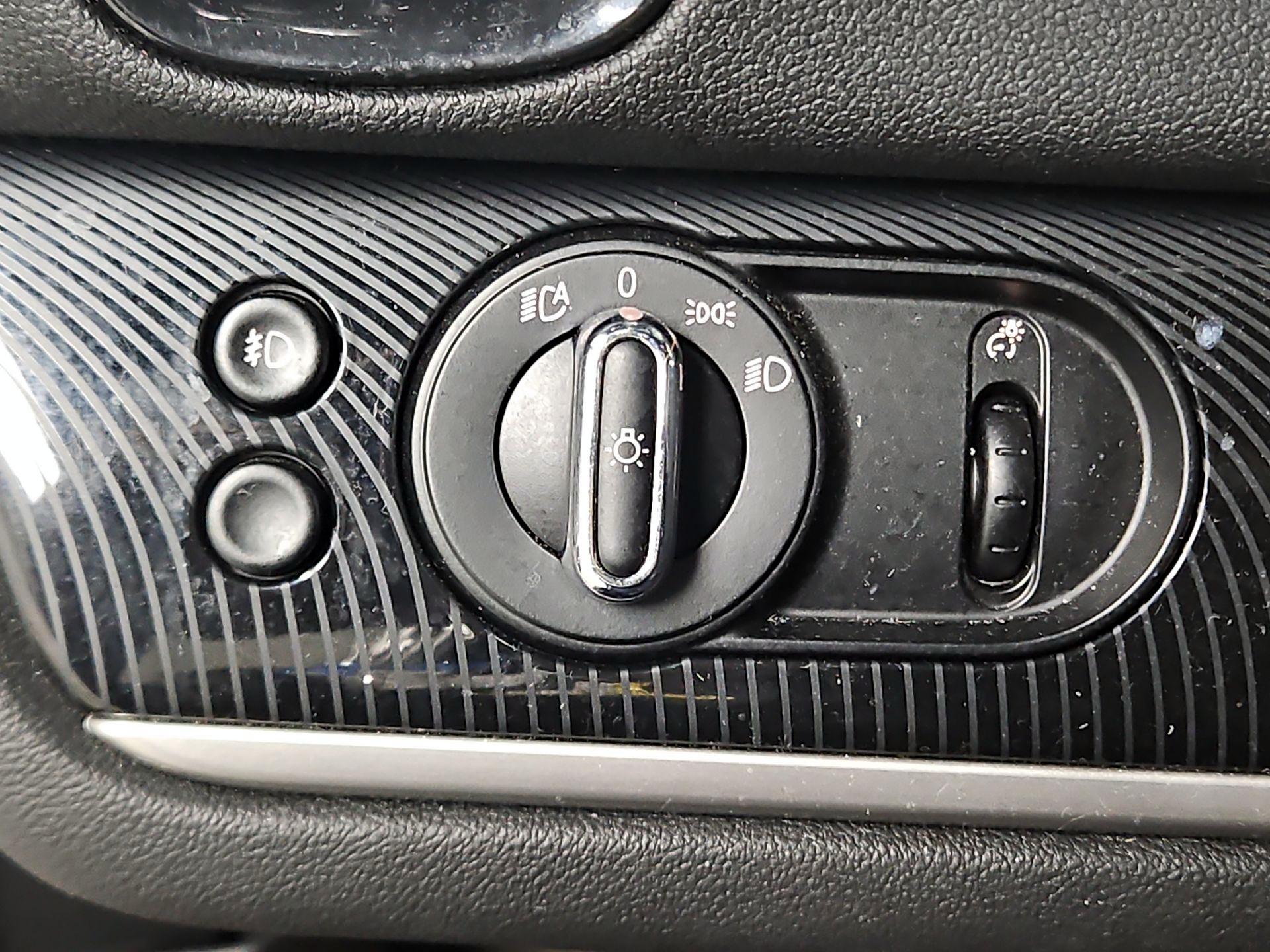 Thumbnail: 2020 MINI Cooper Countryman - 13