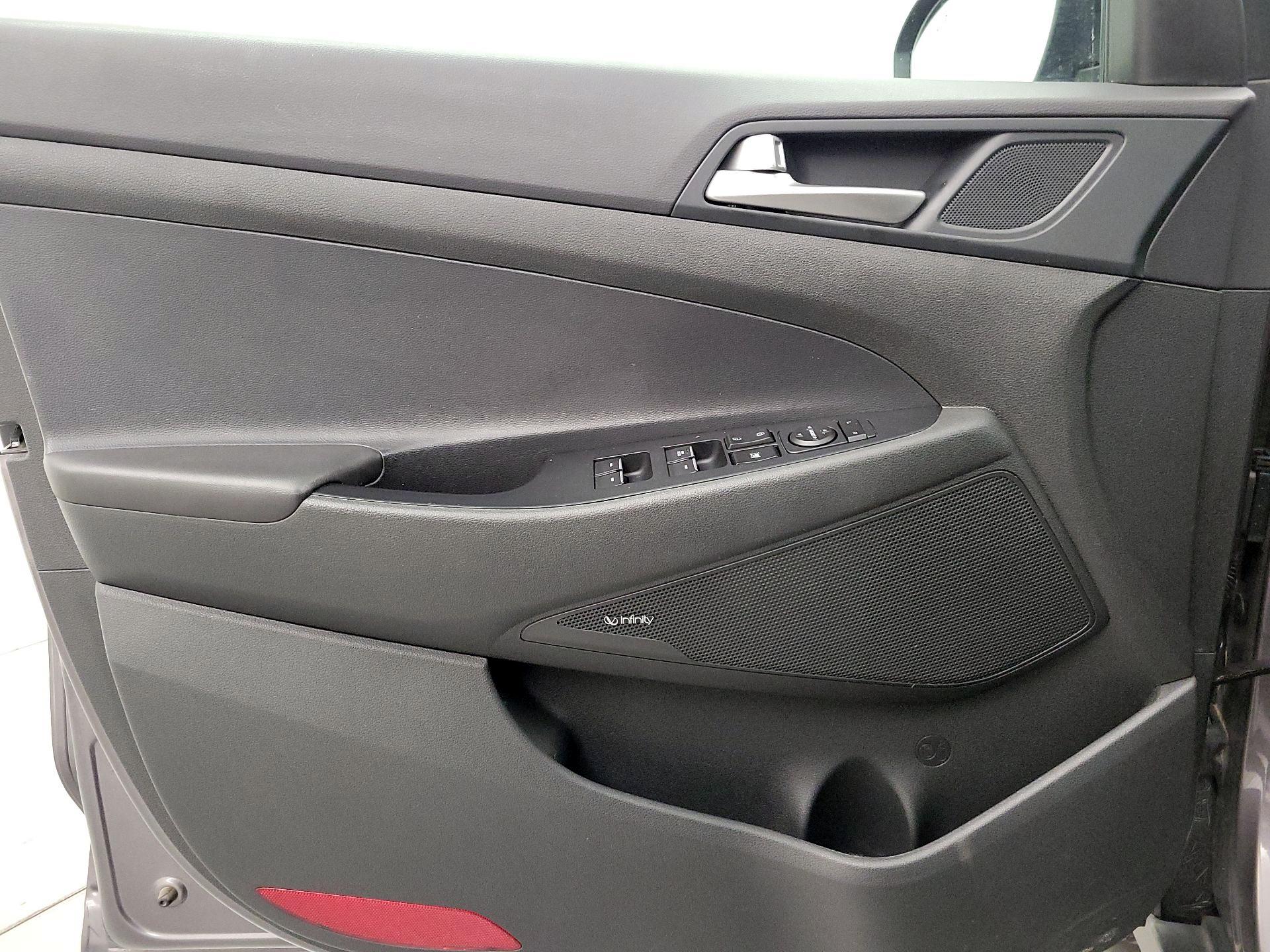 Thumbnail: 2021 Hyundai Tucson - 12