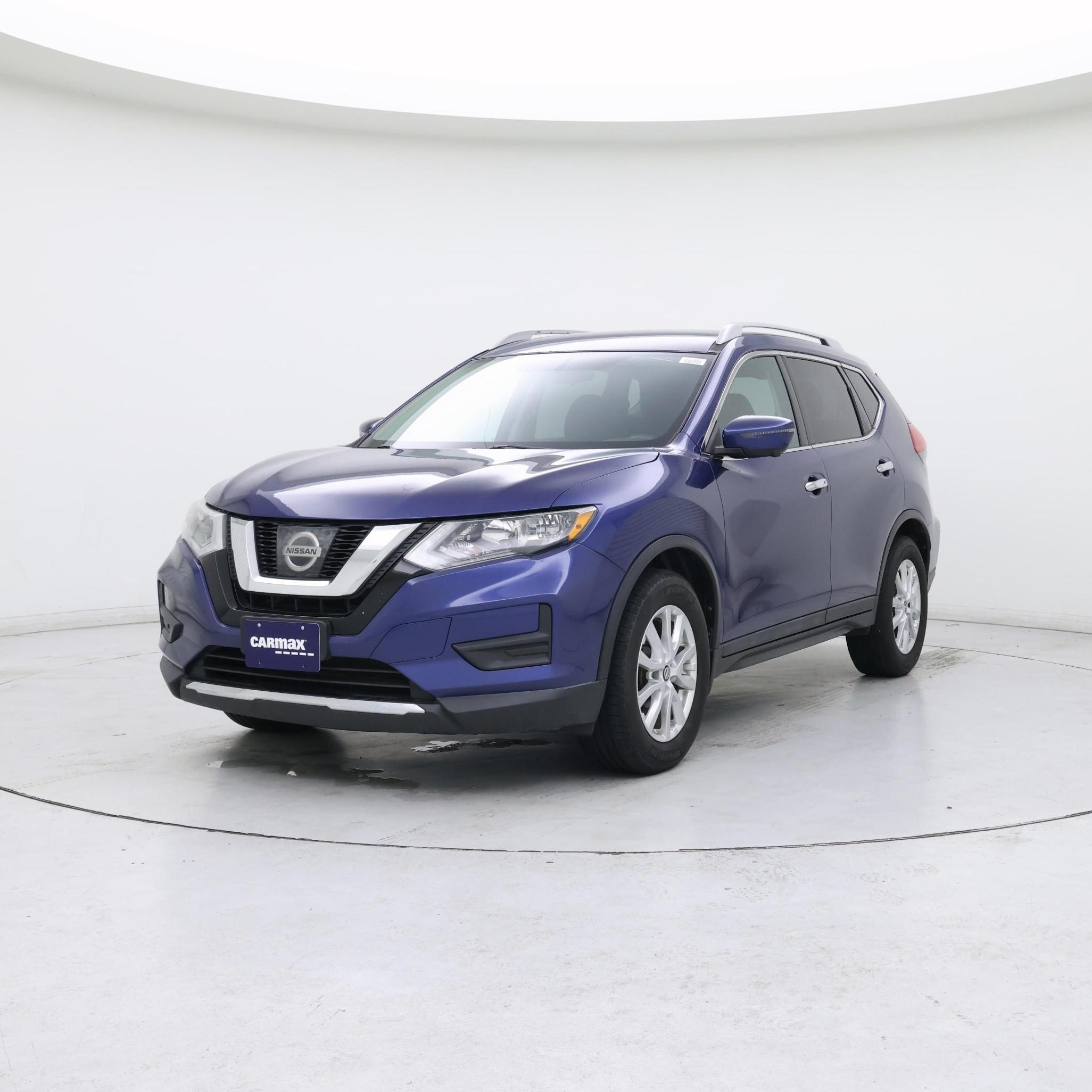 Thumbnail: 2017 Nissan Rogue - 4