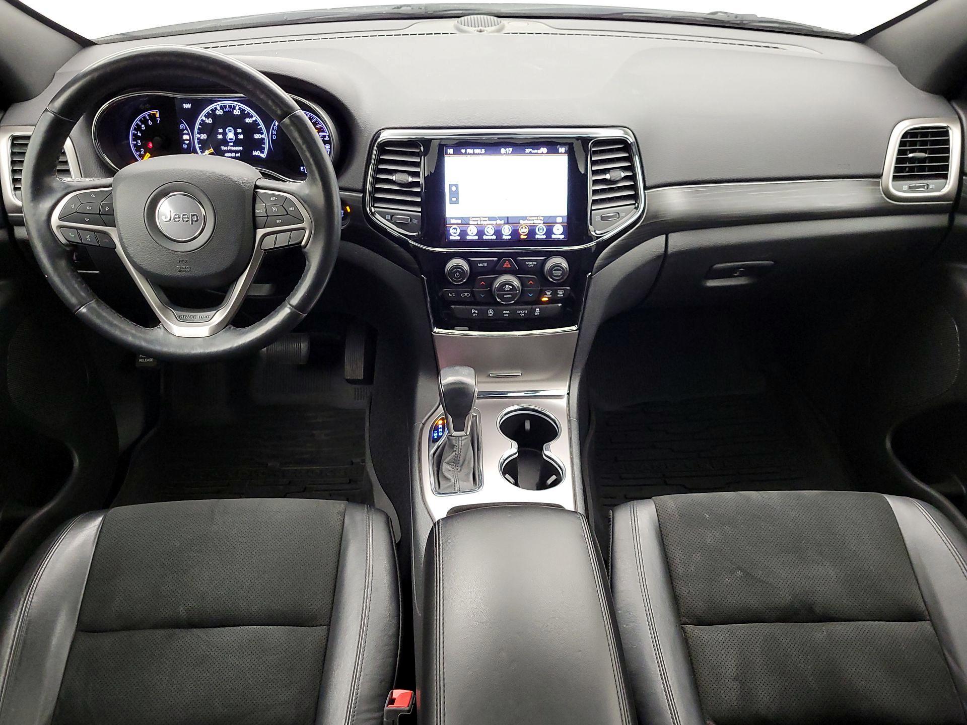 Thumbnail: 2020 Jeep Grand Cherokee - 9