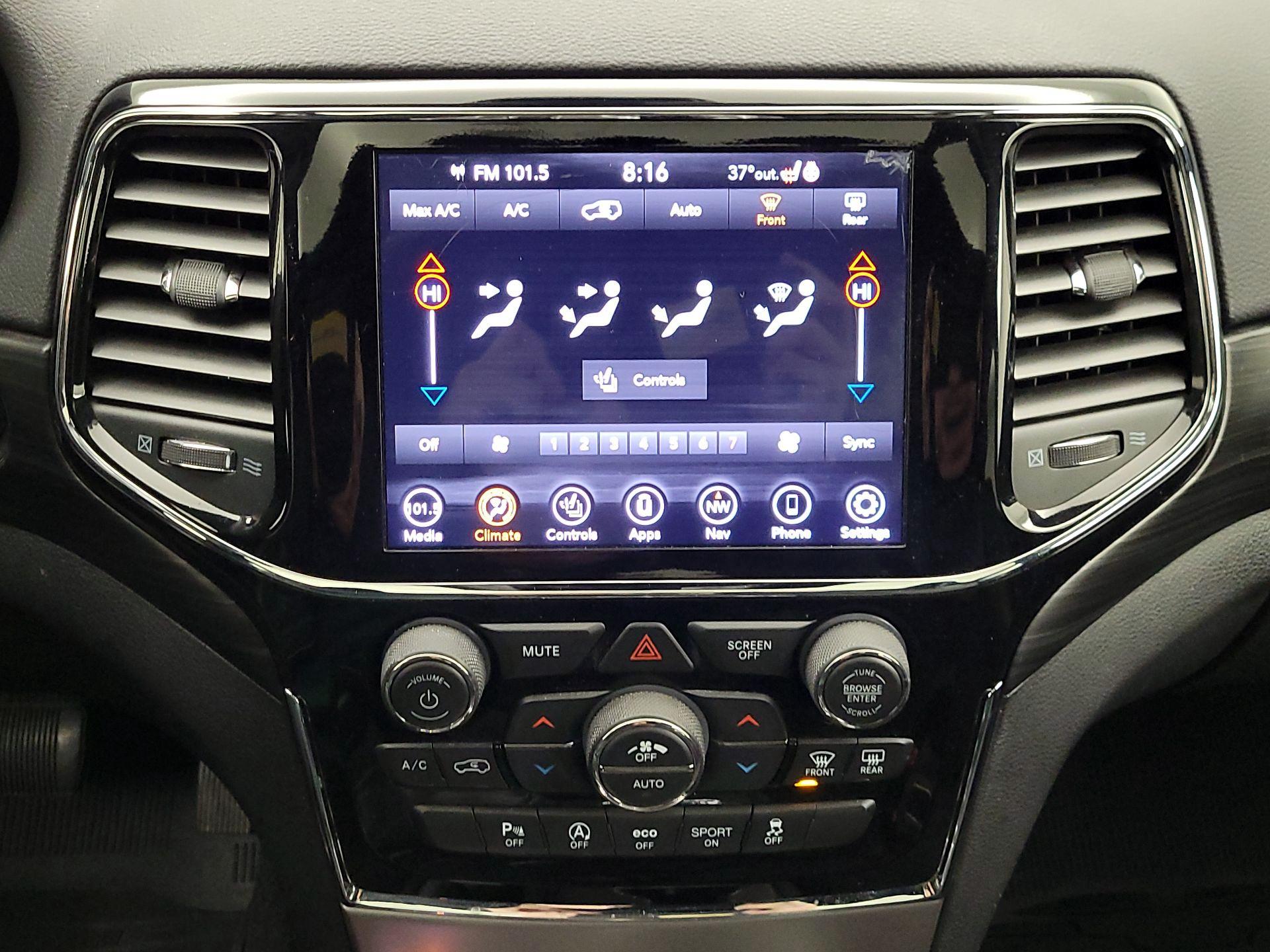 Thumbnail: 2020 Jeep Grand Cherokee - 17