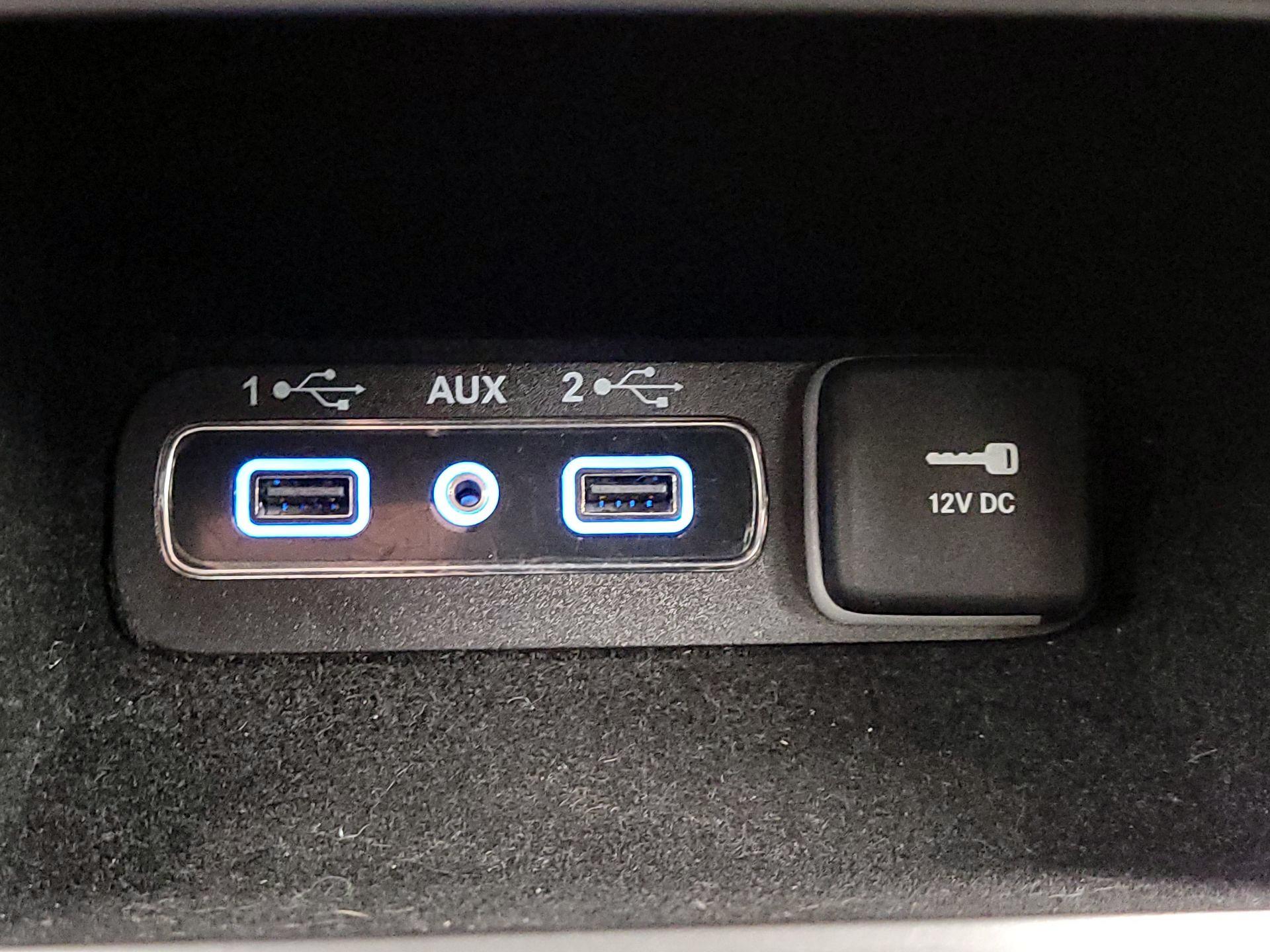 Thumbnail: 2020 Jeep Grand Cherokee - 19