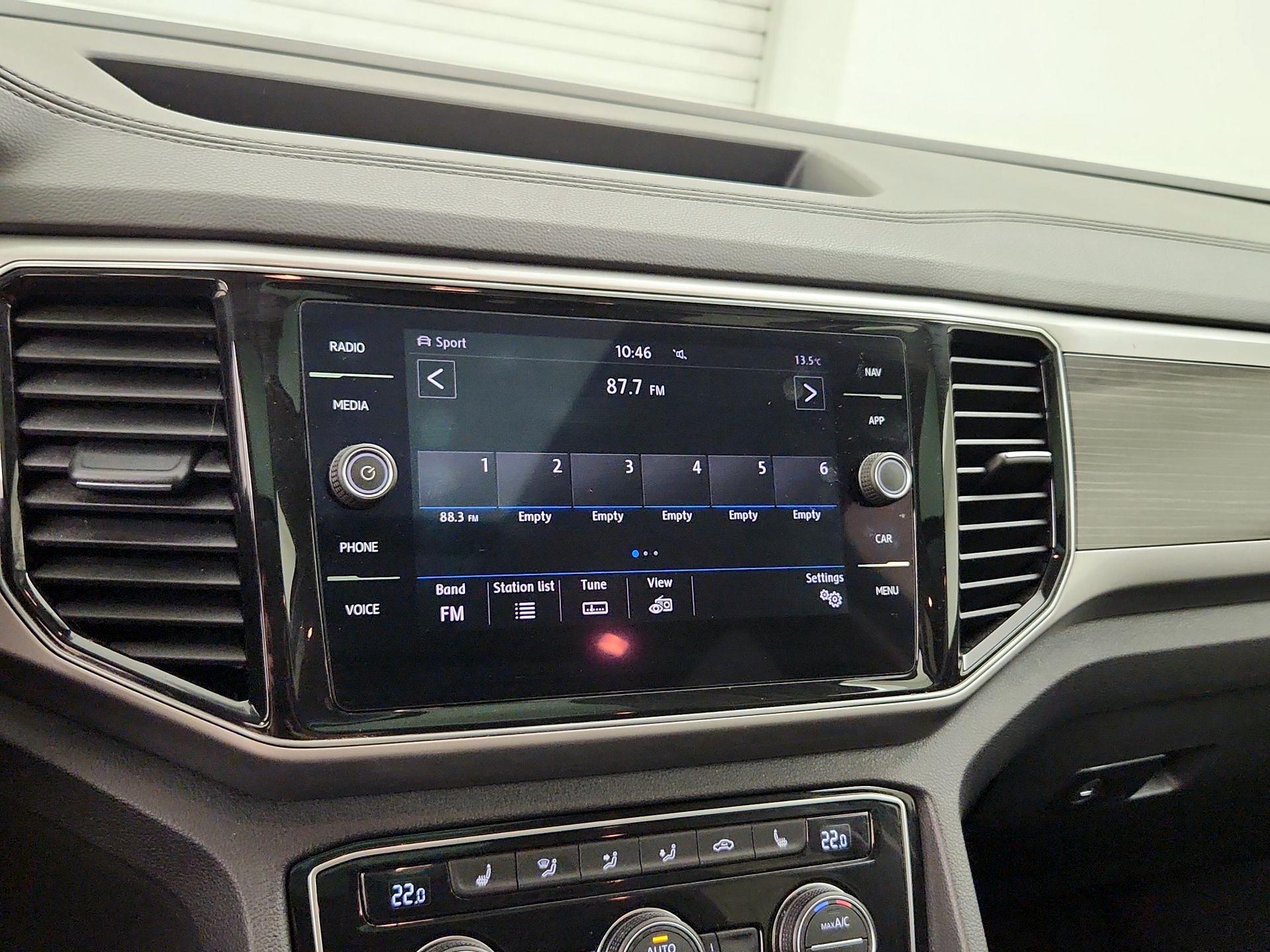 Thumbnail: 2019 Volkswagen Atlas - 15