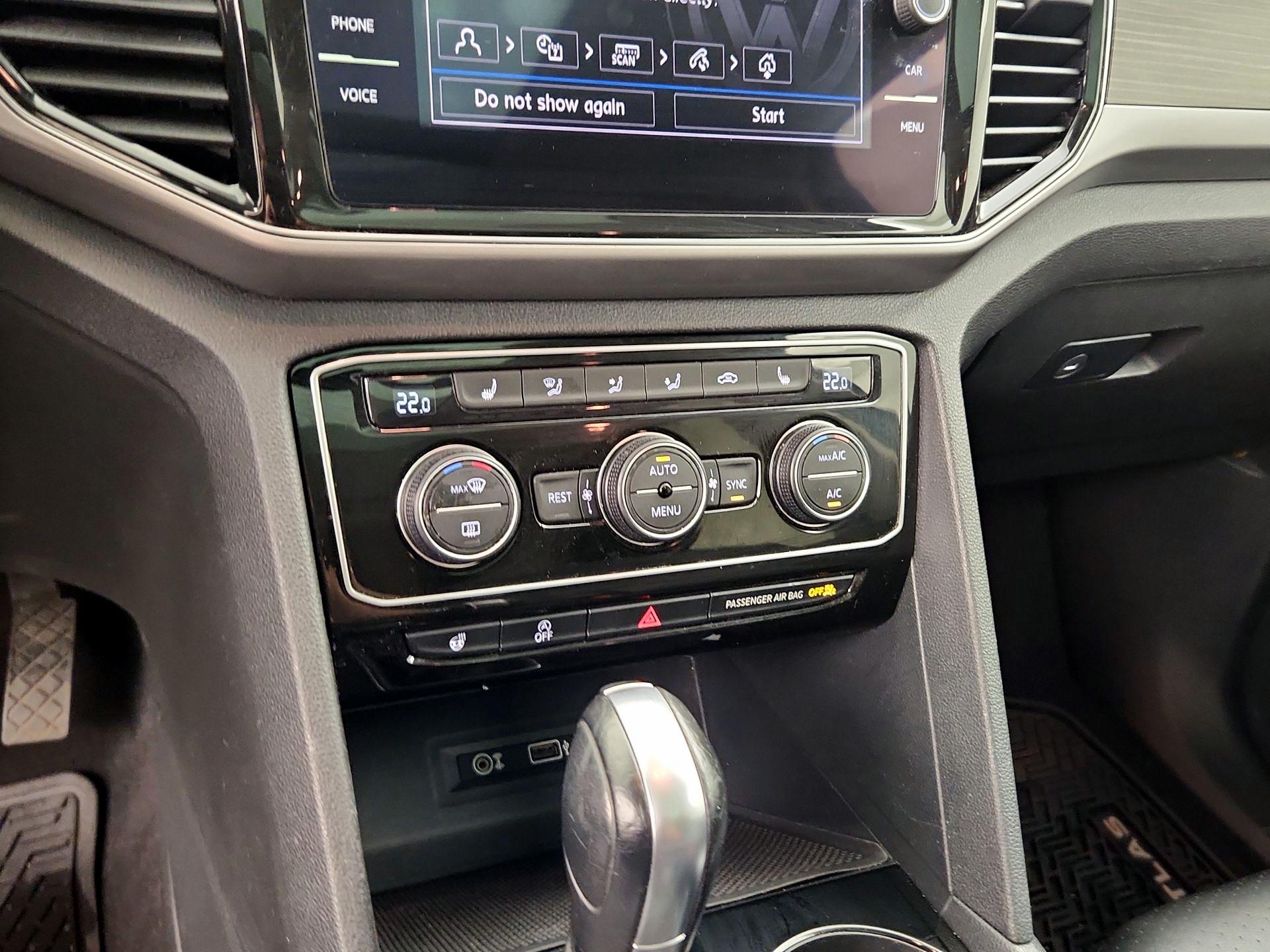 Thumbnail: 2019 Volkswagen Atlas - 16