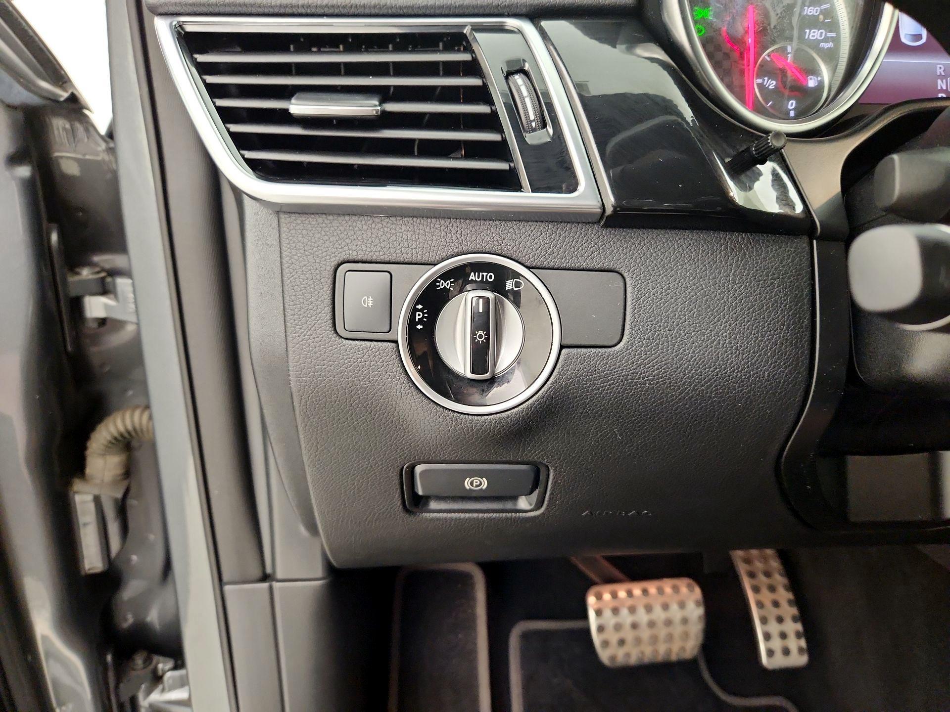 Thumbnail: 2019 Mercedes-Benz GLE - 13