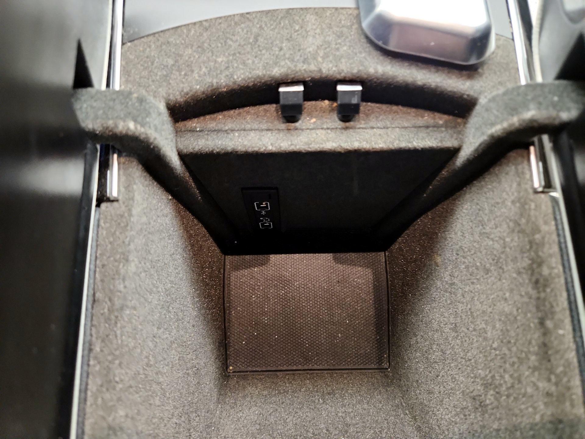 Thumbnail: 2019 Mercedes-Benz GLE - 19