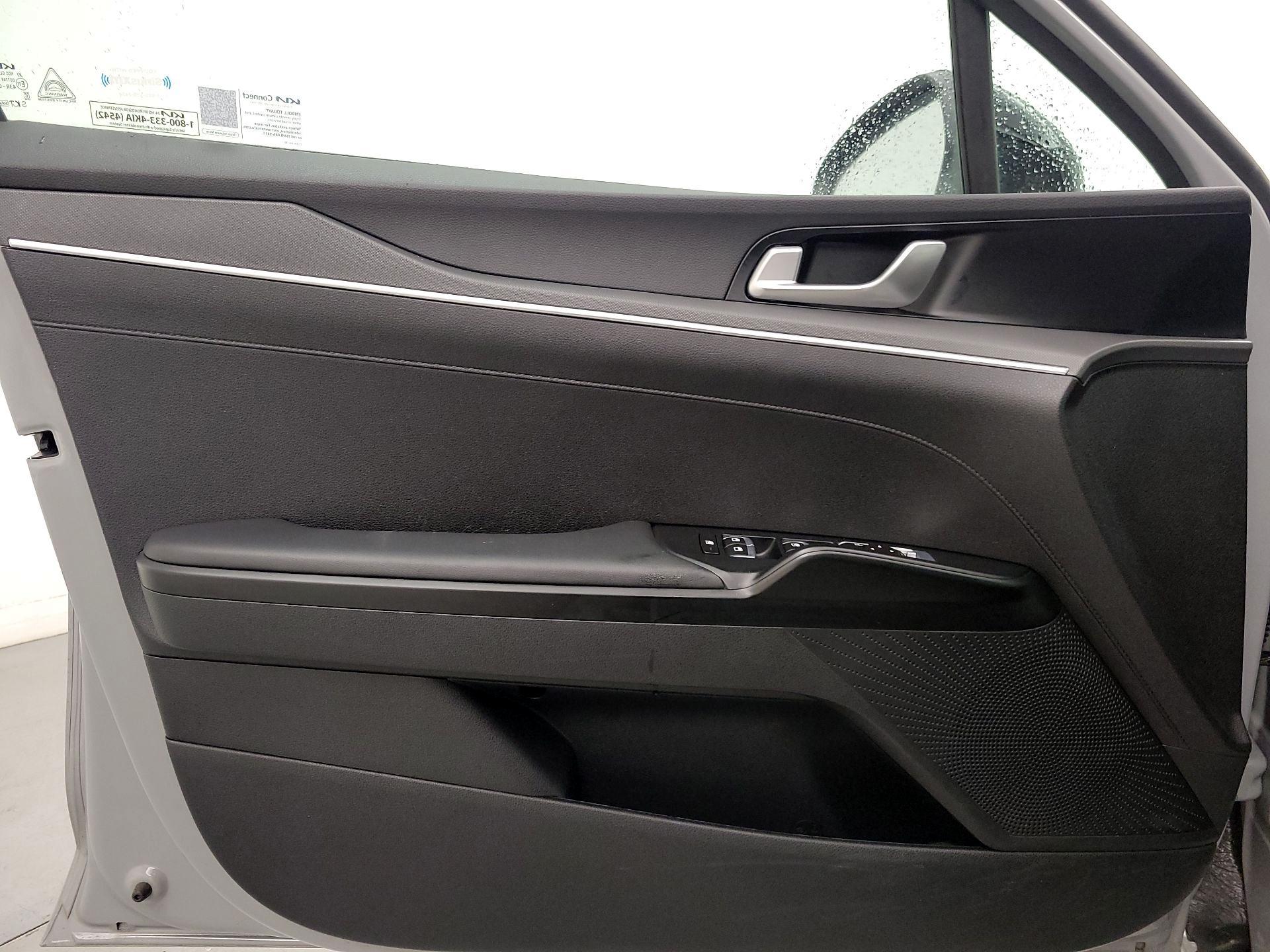 Thumbnail: 2023 Kia K5 - 12