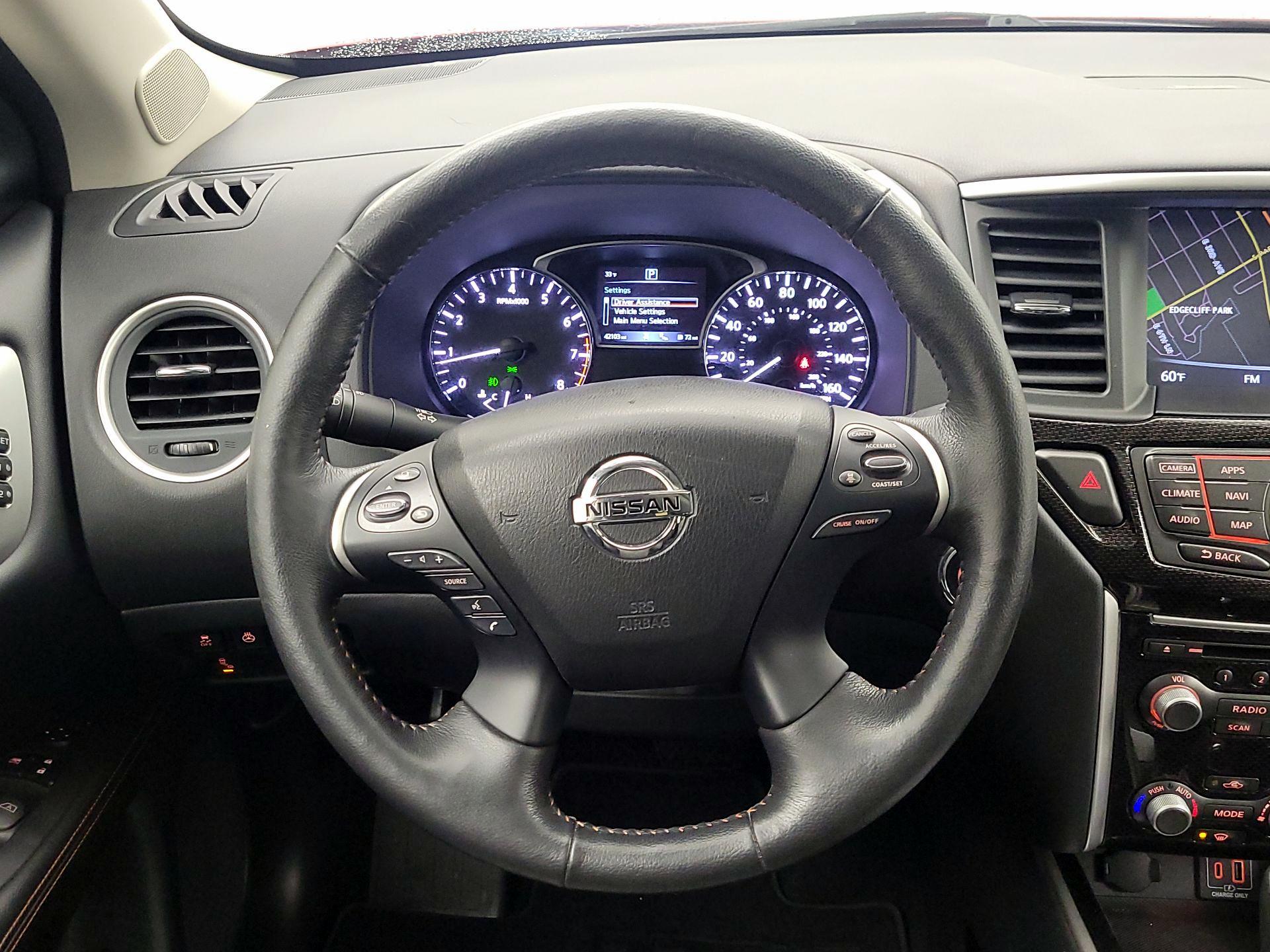 Thumbnail: 2019 Nissan Pathfinder - 10