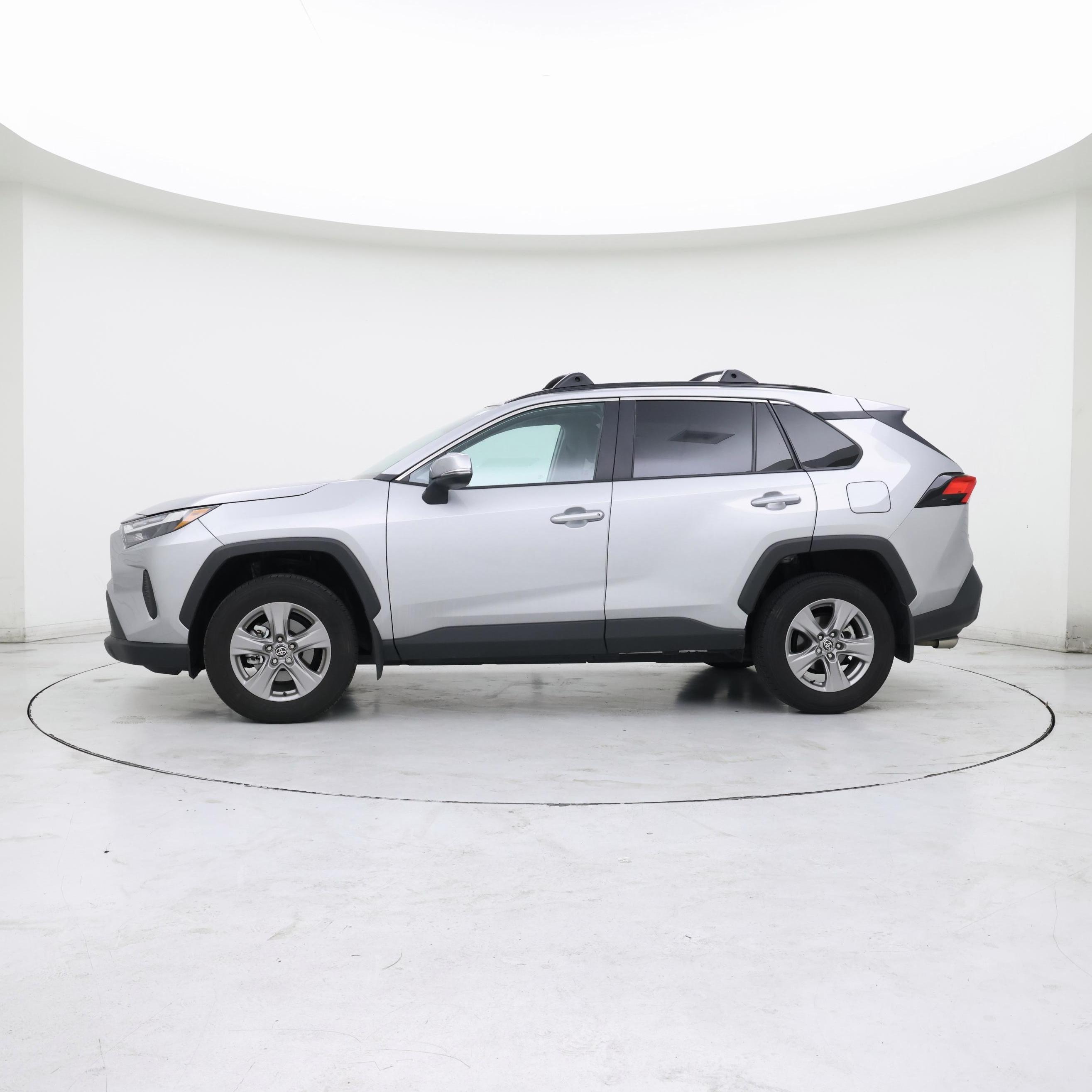 Thumbnail: 2024 Toyota RAV4 - 3