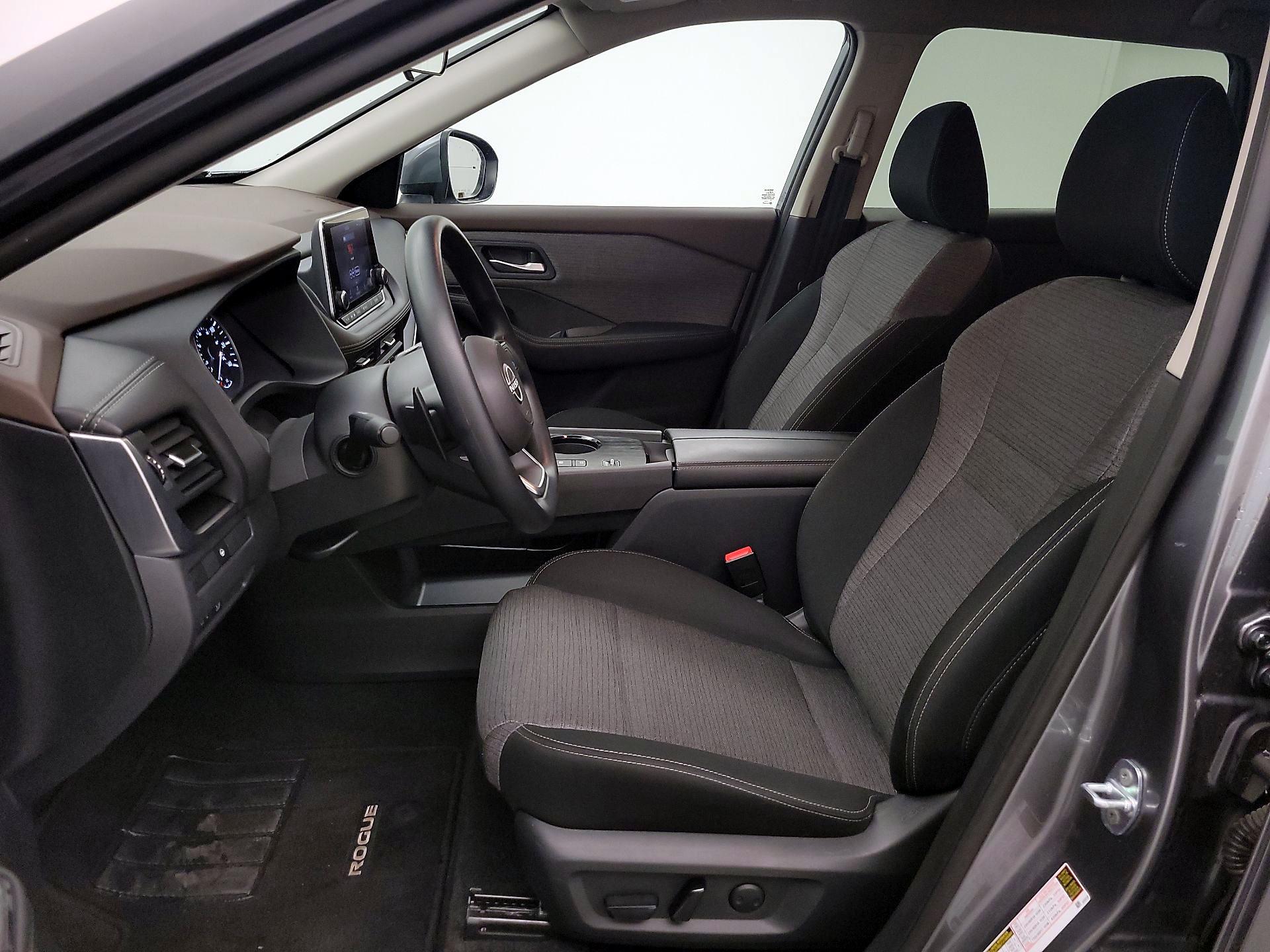 Thumbnail: 2023 Nissan Rogue - 11