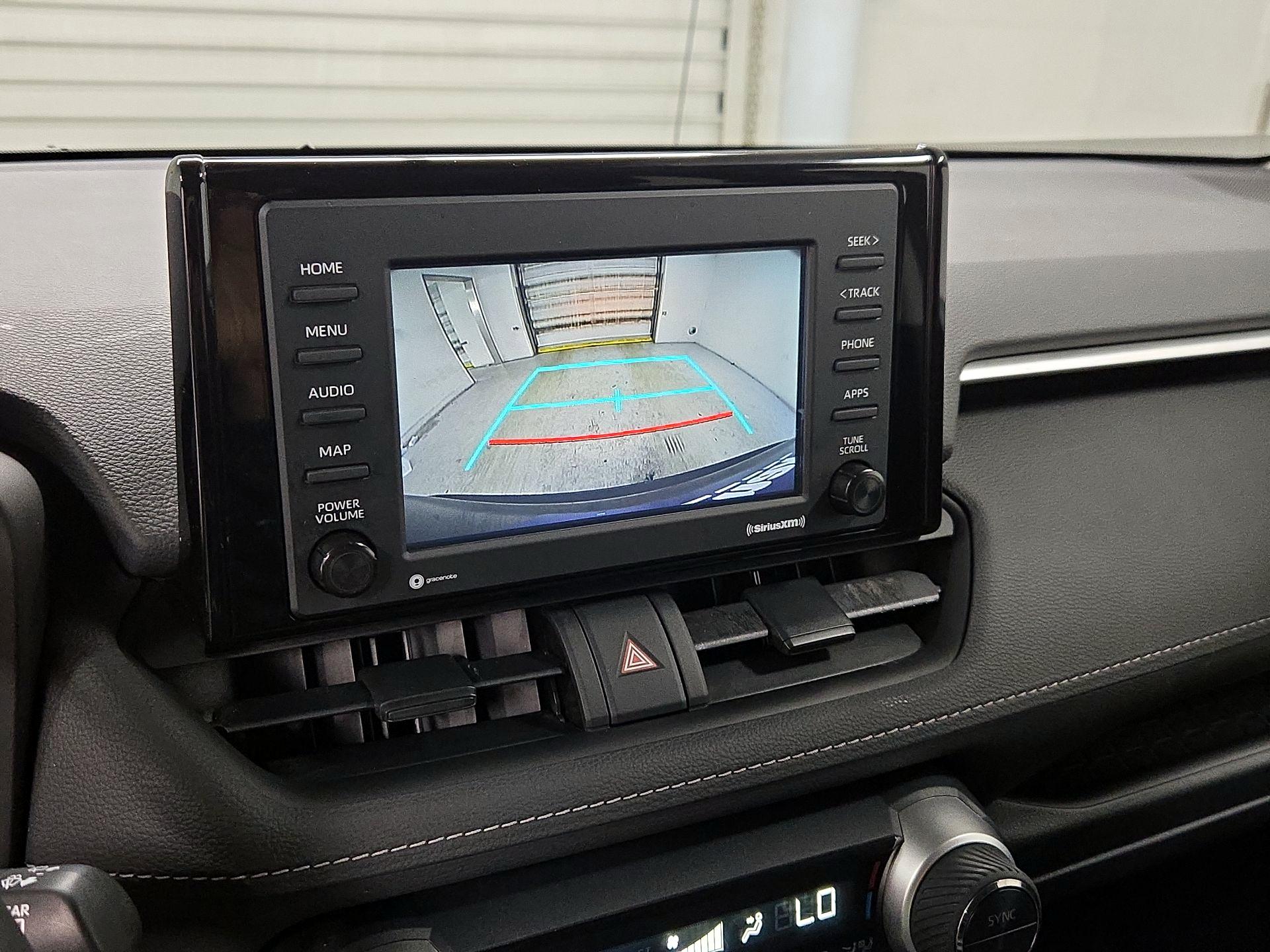 Thumbnail: 2022 Toyota RAV4 - 14