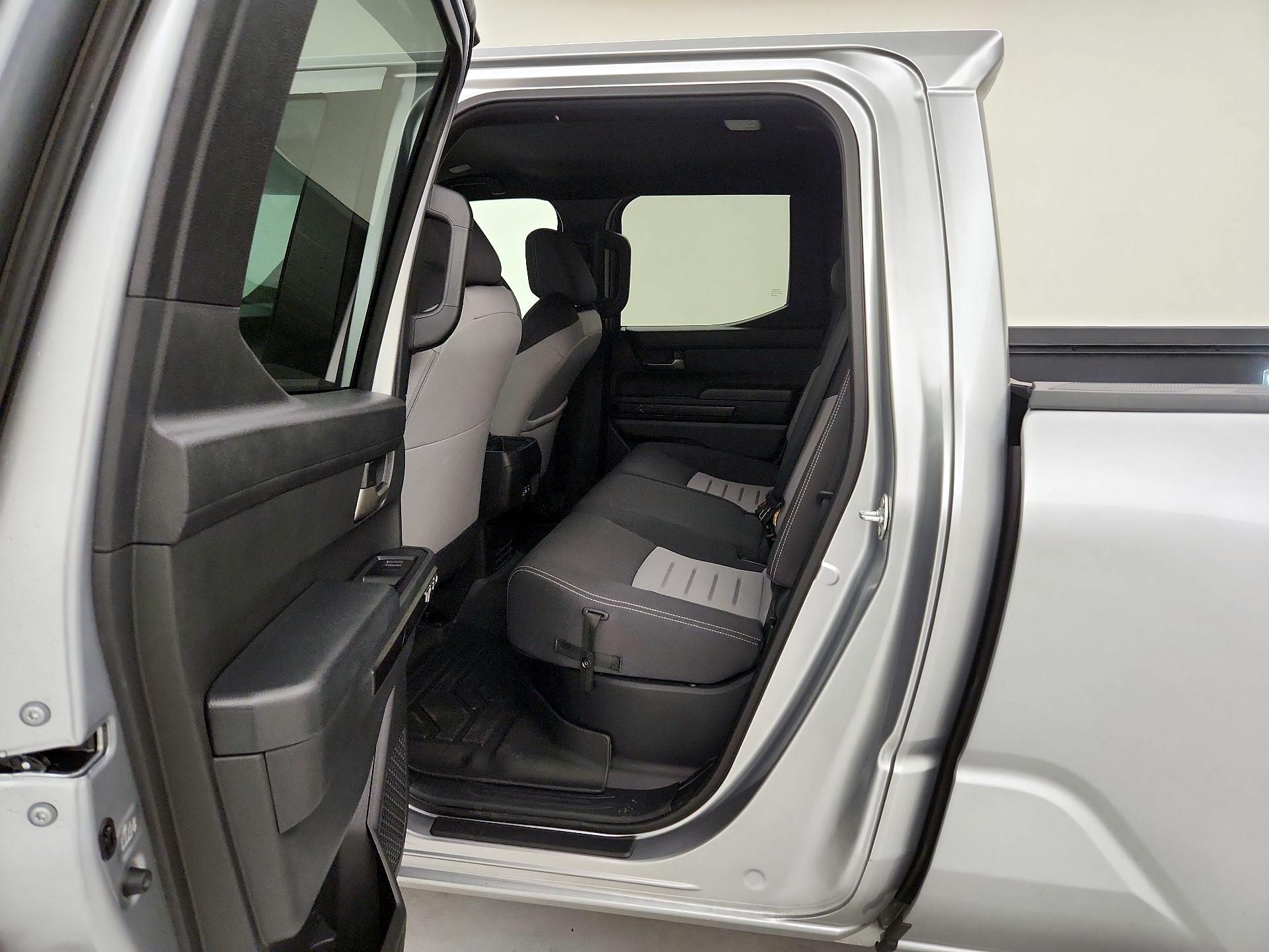 Thumbnail: 2024 Toyota Tacoma - 20