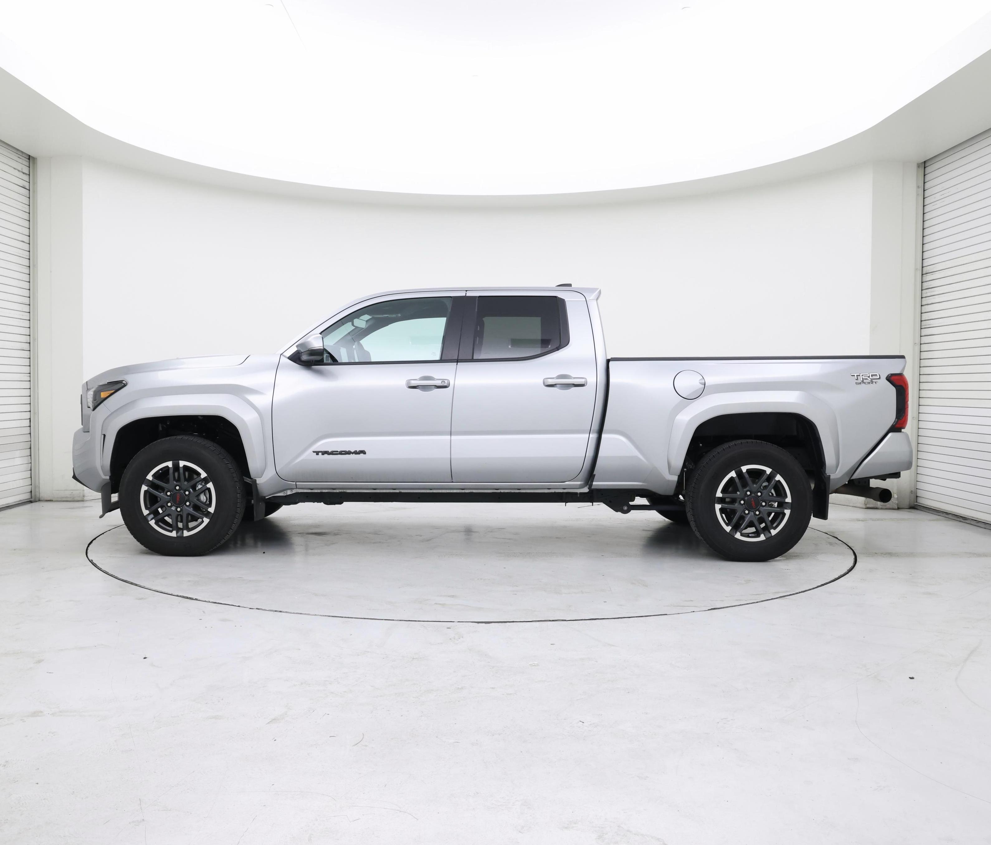 Thumbnail: 2024 Toyota Tacoma - 3