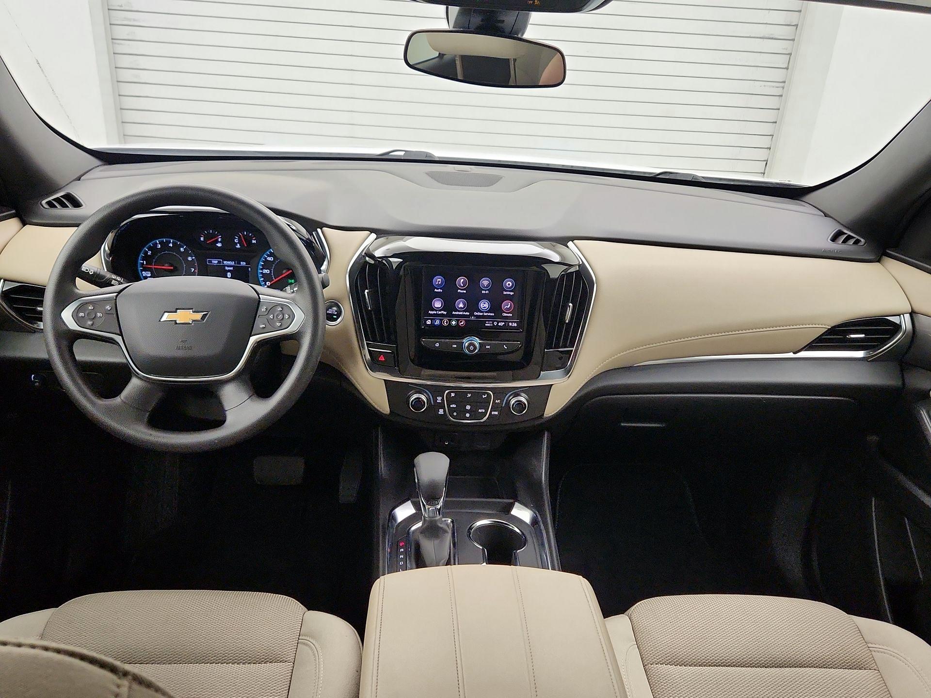 Thumbnail: 2023 Chevrolet Traverse - 9