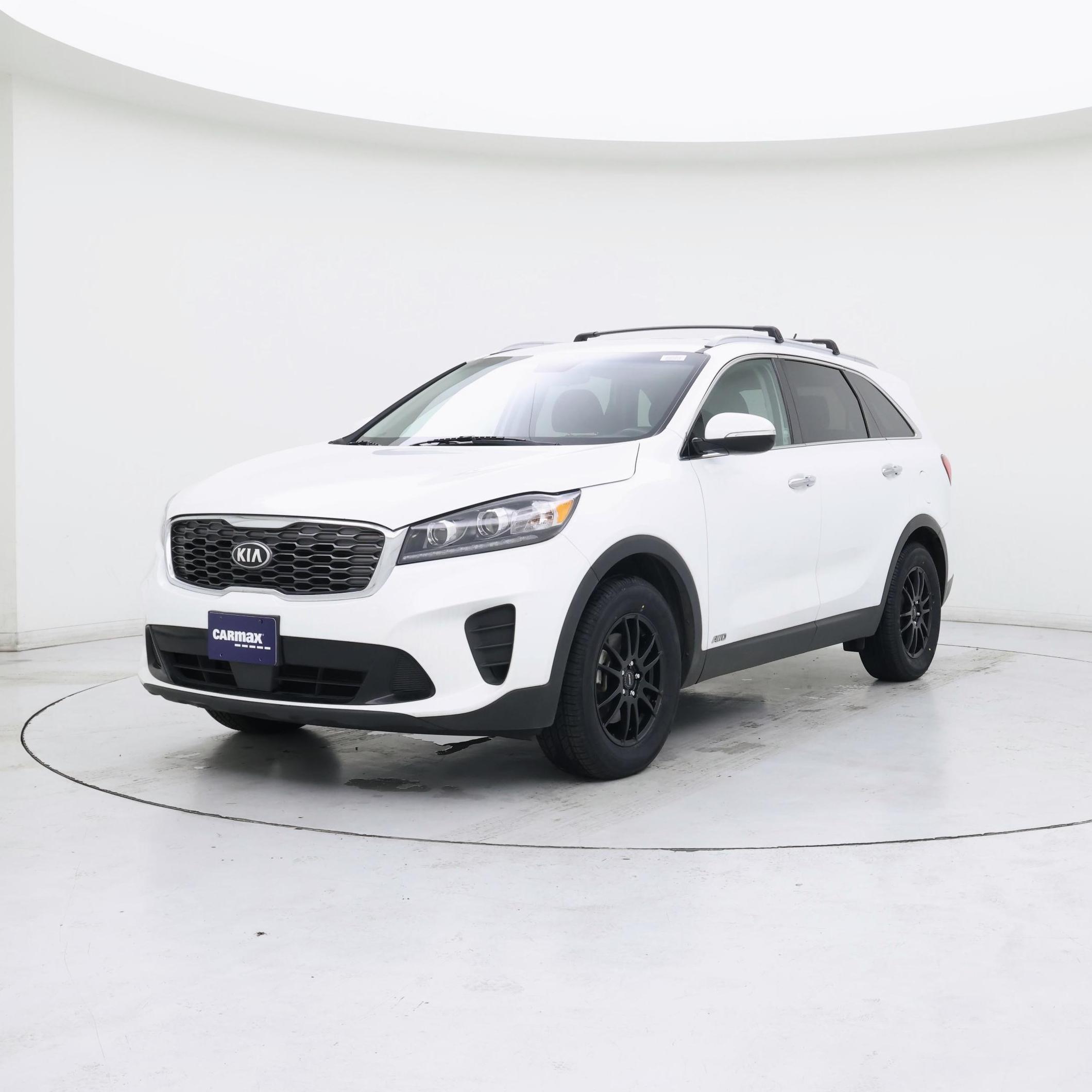 Thumbnail: 2020 Kia Sorento - 4