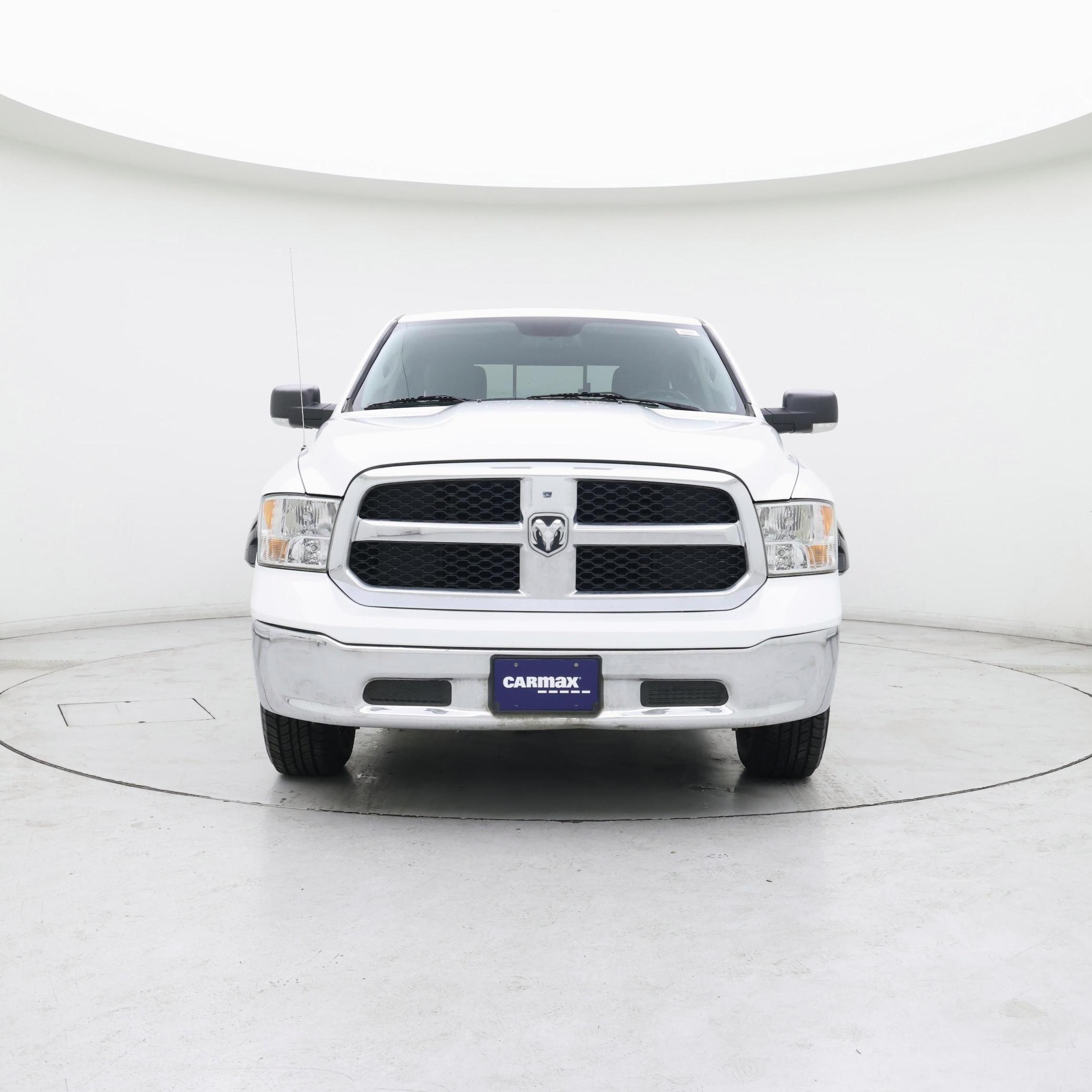 Thumbnail: 2019 RAM 1500 Classic - 5