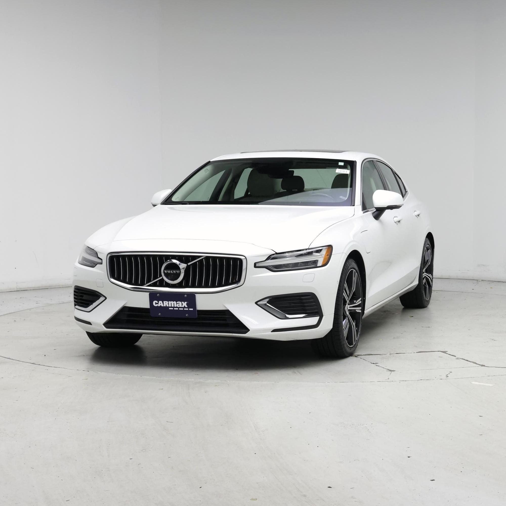 Thumbnail: 2022 Volvo S60 - 4