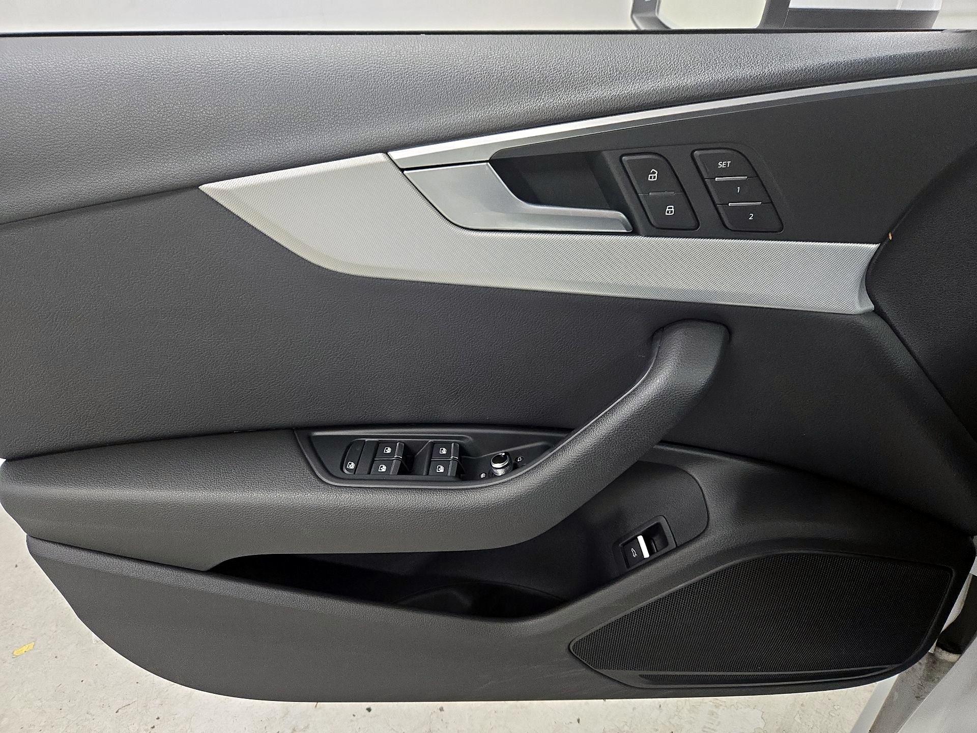 Thumbnail: 2018 Audi A4 - 12