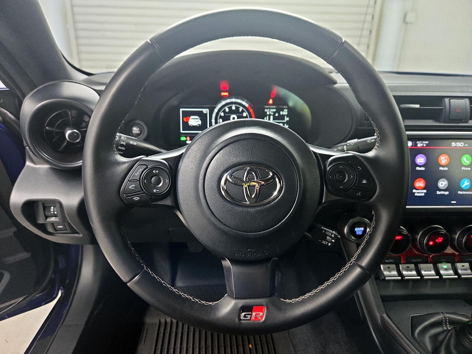 Thumbnail: 2024 Toyota GR86 - 10