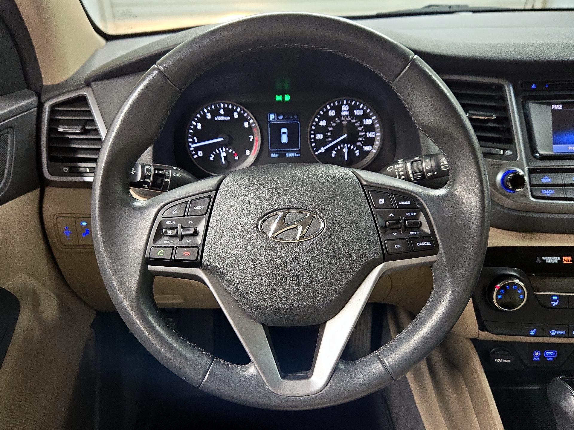 Thumbnail: 2017 Hyundai Tucson - 10