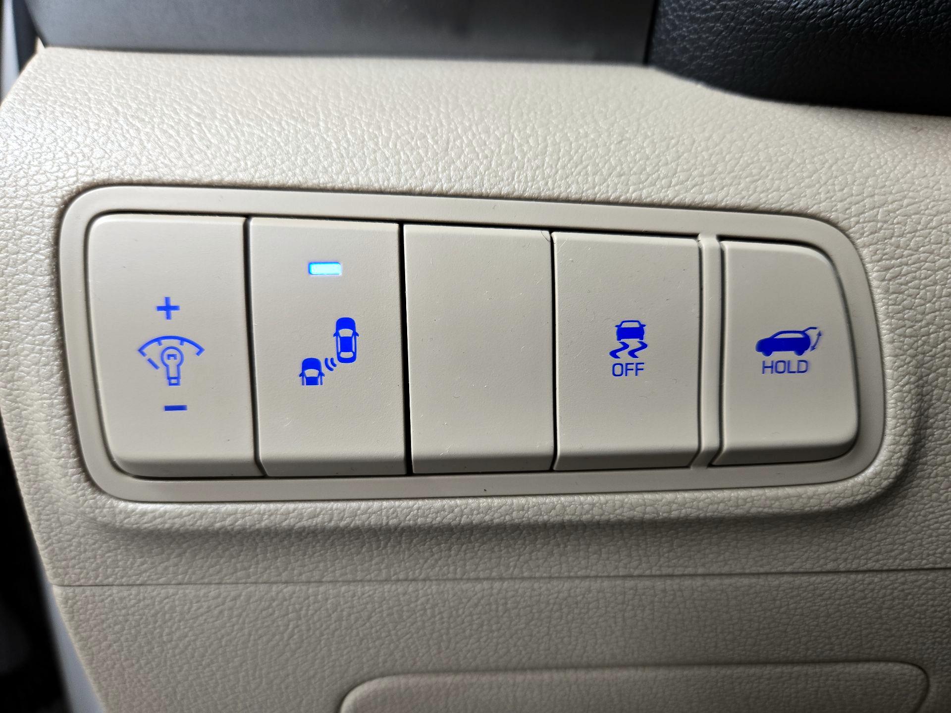 Thumbnail: 2017 Hyundai Tucson - 13