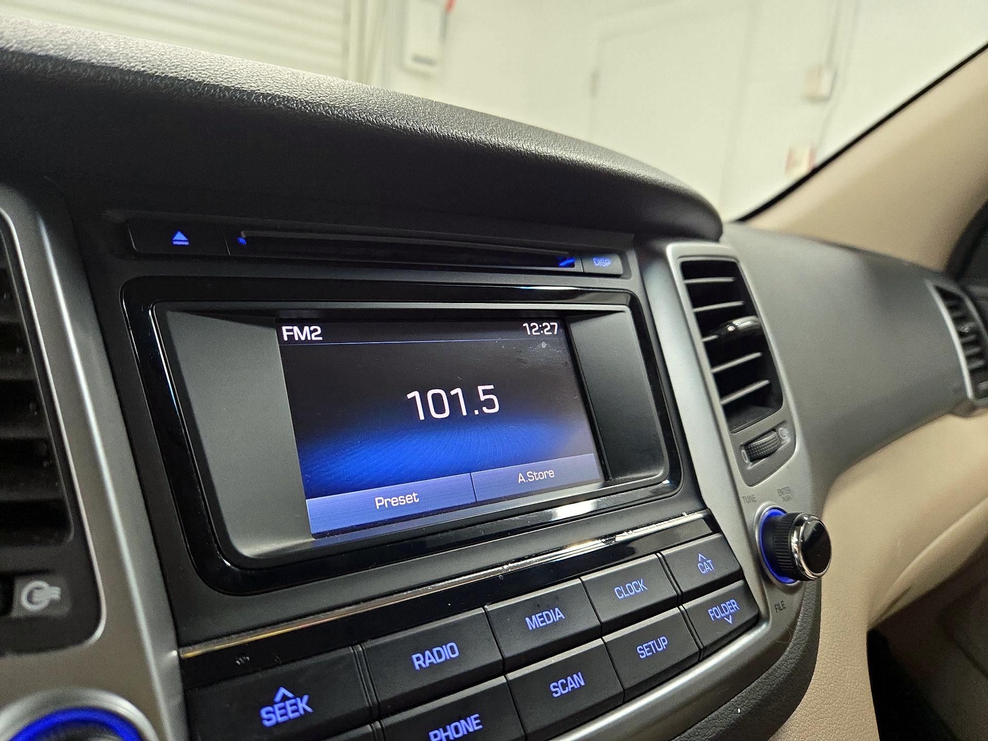 Thumbnail: 2017 Hyundai Tucson - 15