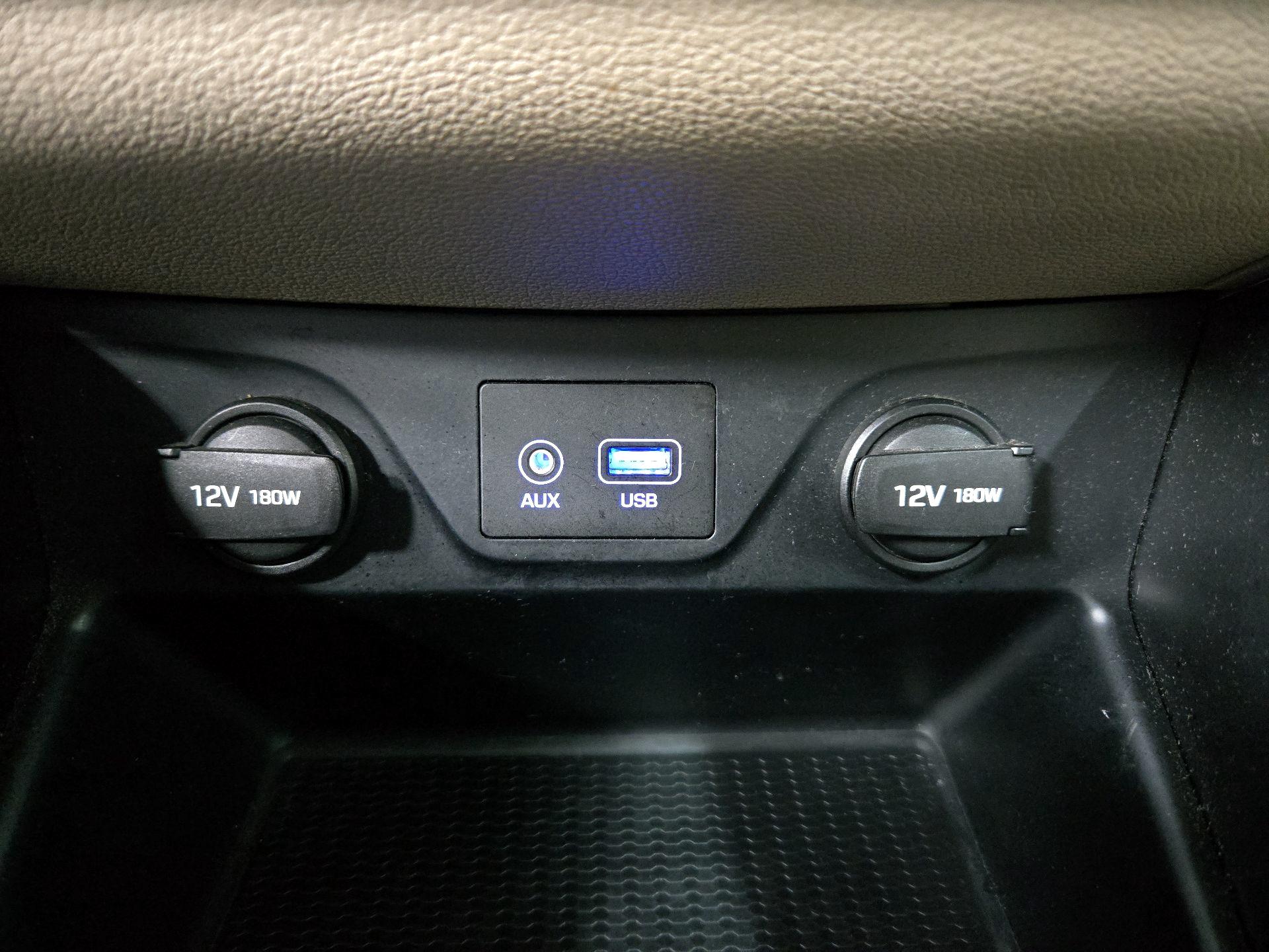 Thumbnail: 2017 Hyundai Tucson - 18