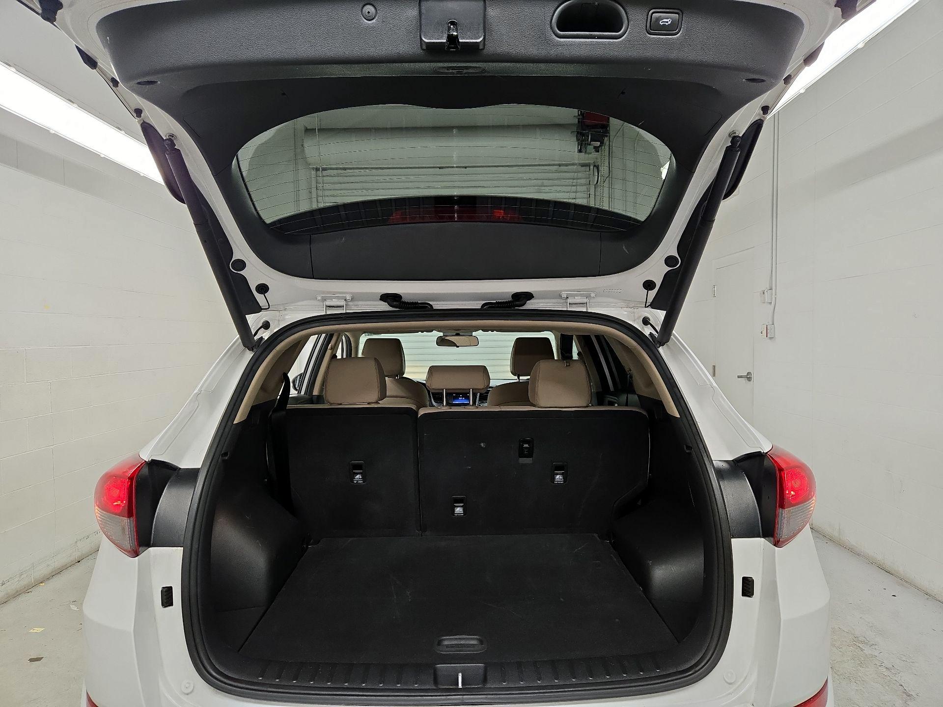 Thumbnail: 2017 Hyundai Tucson - 20