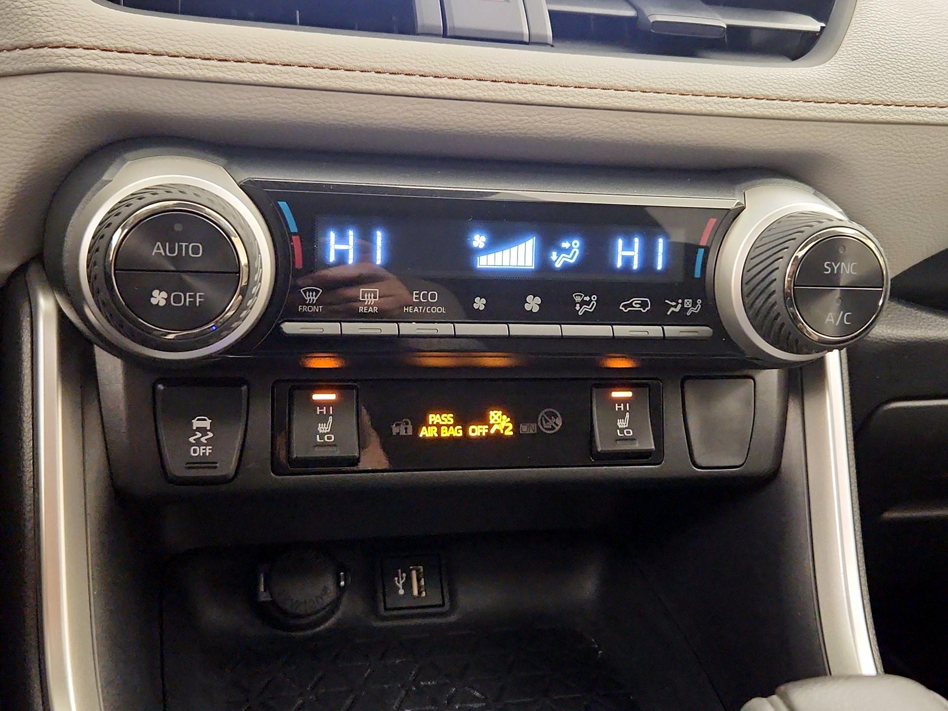 Thumbnail: 2023 Toyota RAV4 - 16