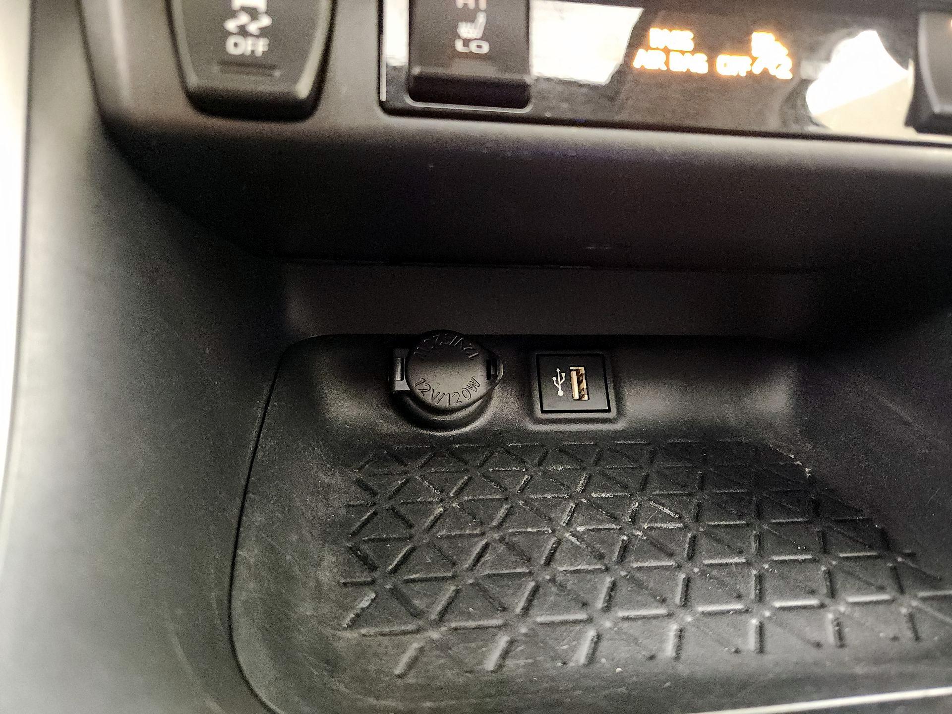 Thumbnail: 2023 Toyota RAV4 - 18