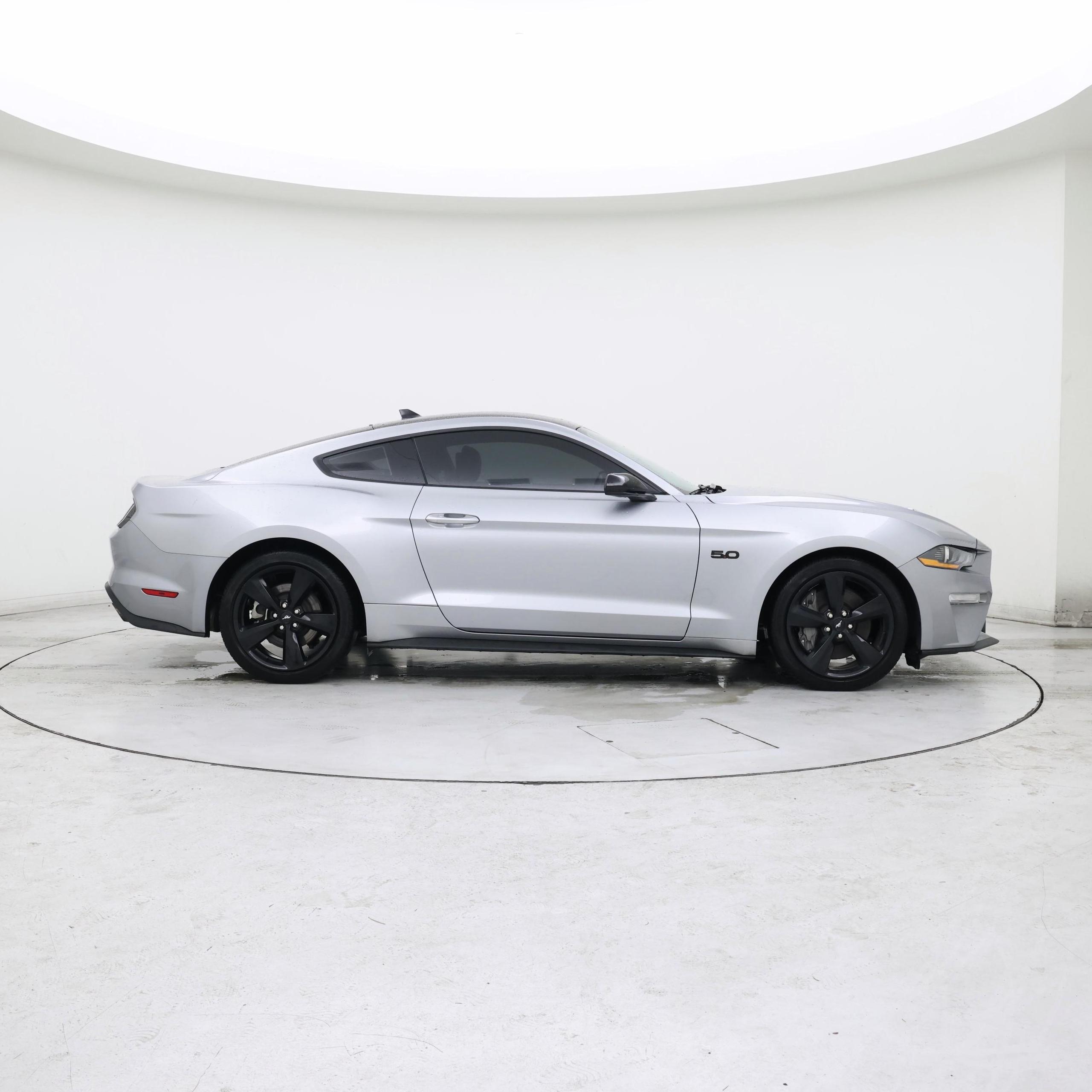 Thumbnail: 2021 Ford Mustang - 7