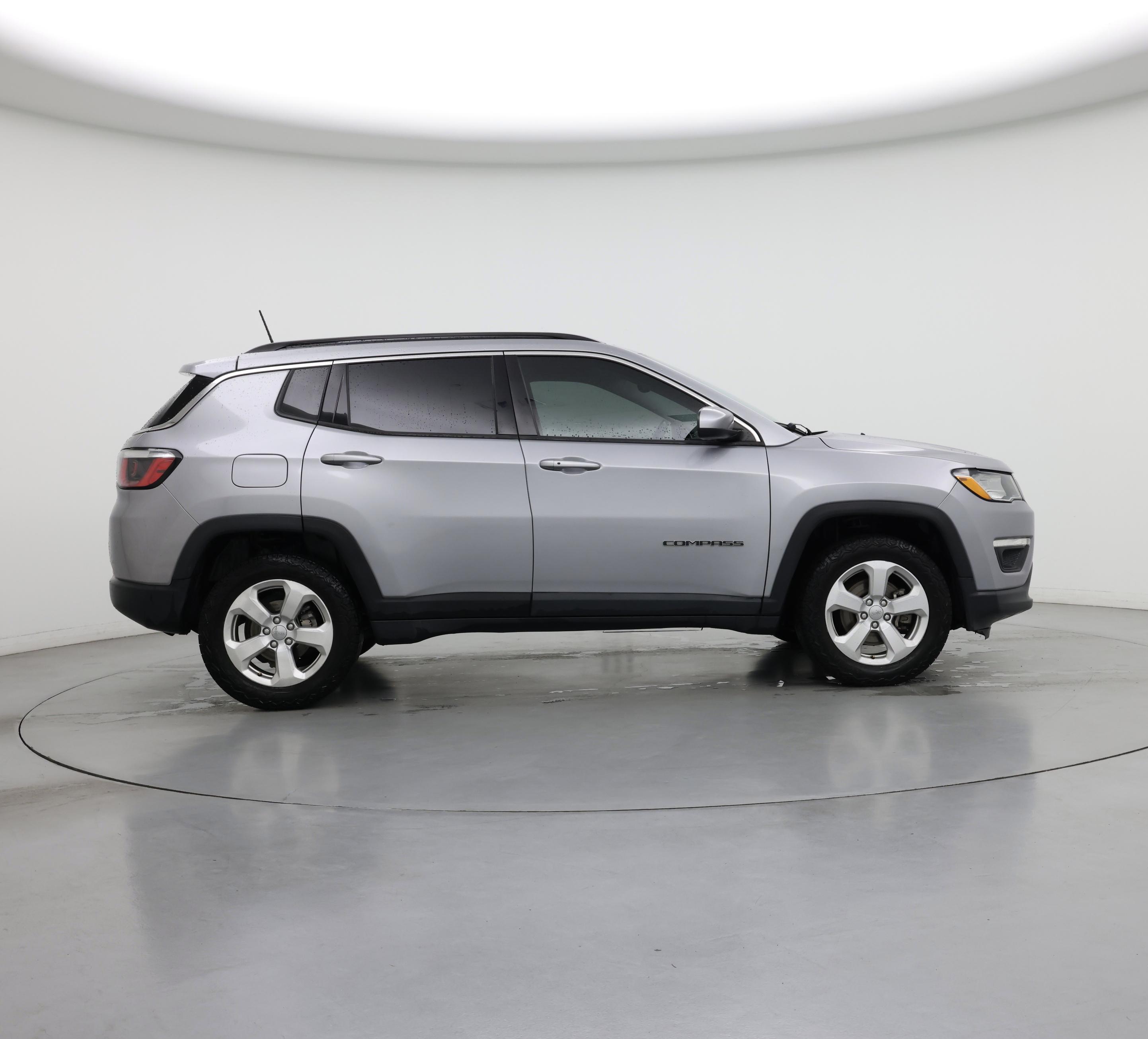 Thumbnail: 2017 Jeep Compass - 7