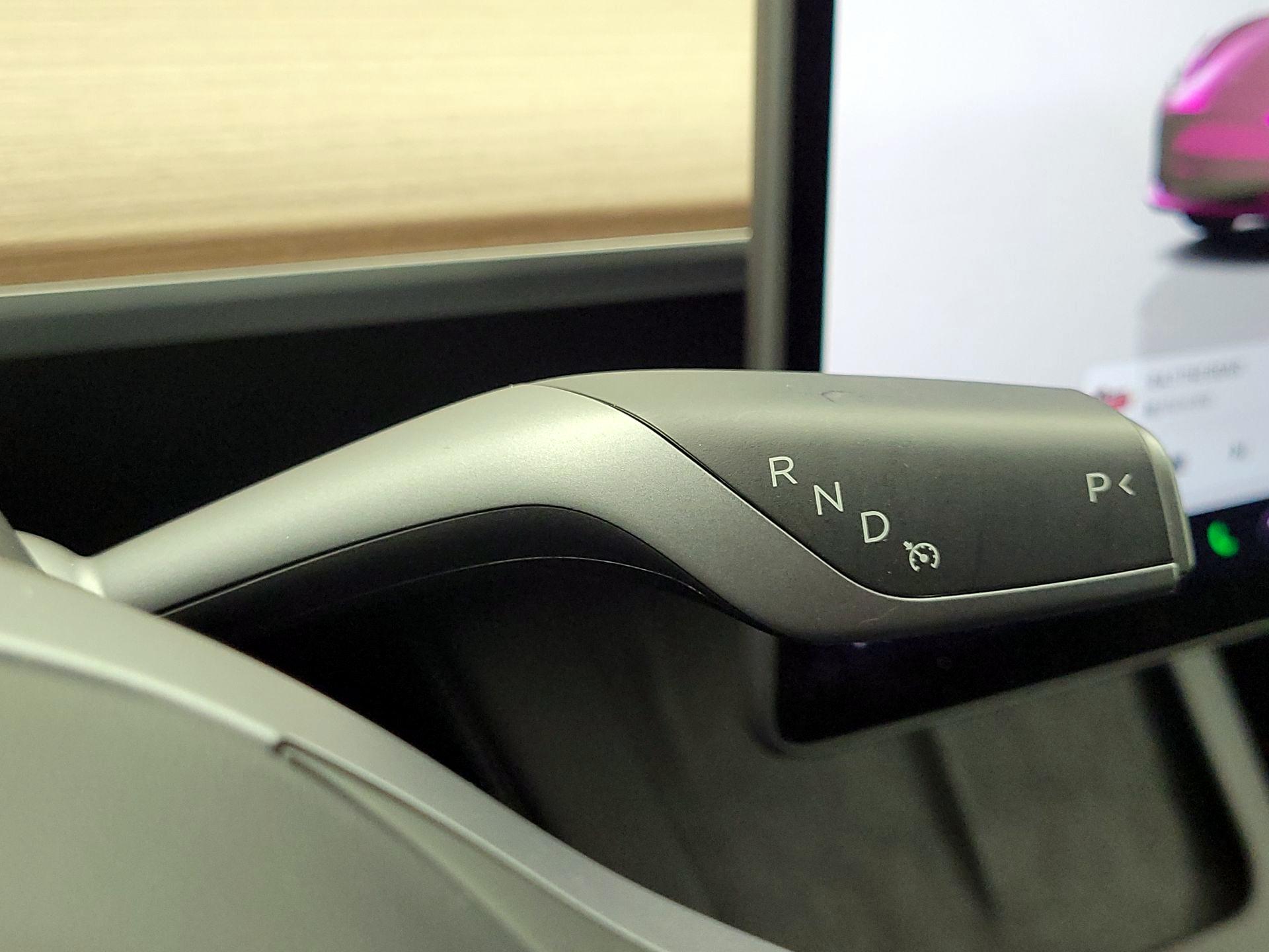 Thumbnail: 2023 Tesla Model 3 - 17