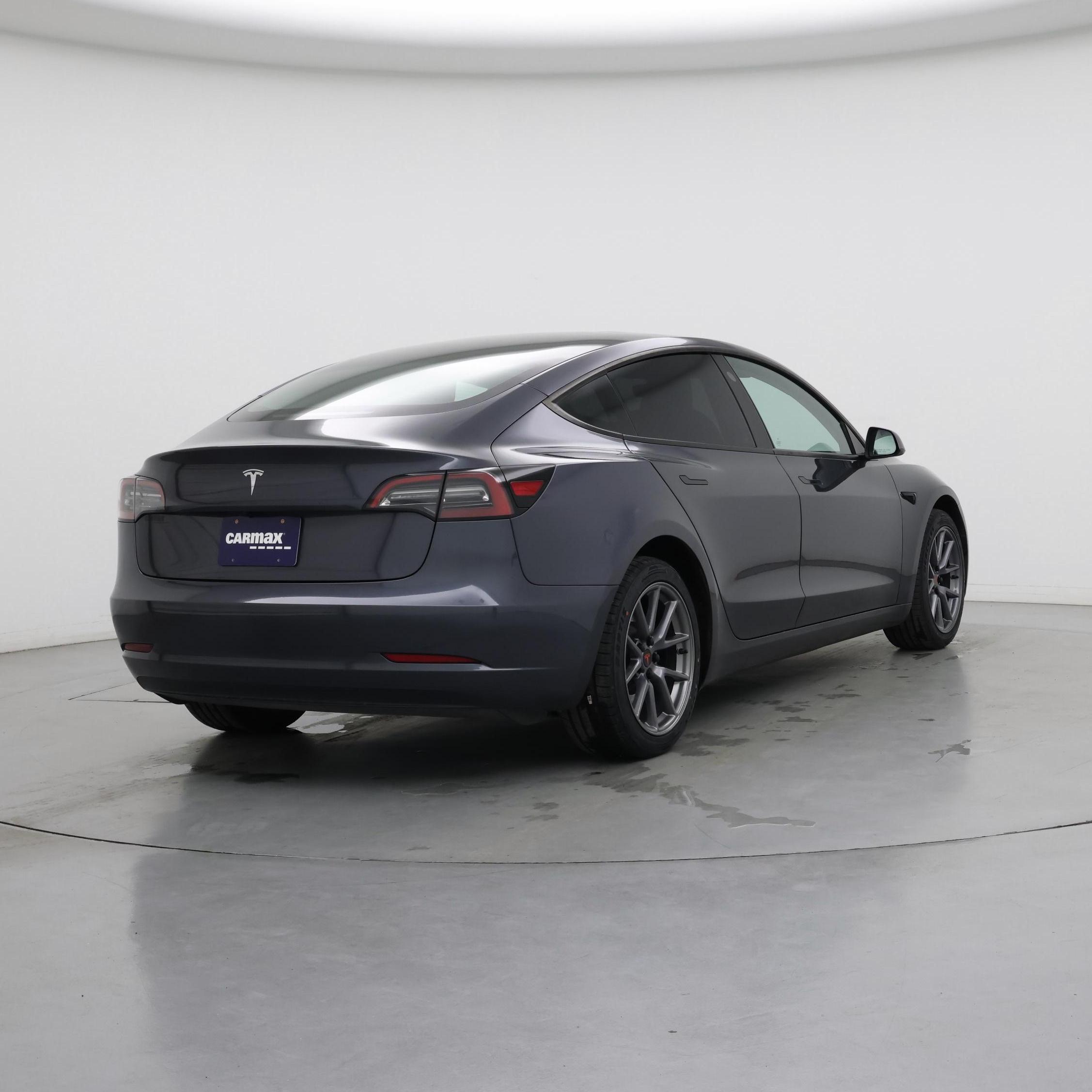 Thumbnail: 2023 Tesla Model 3 - 8