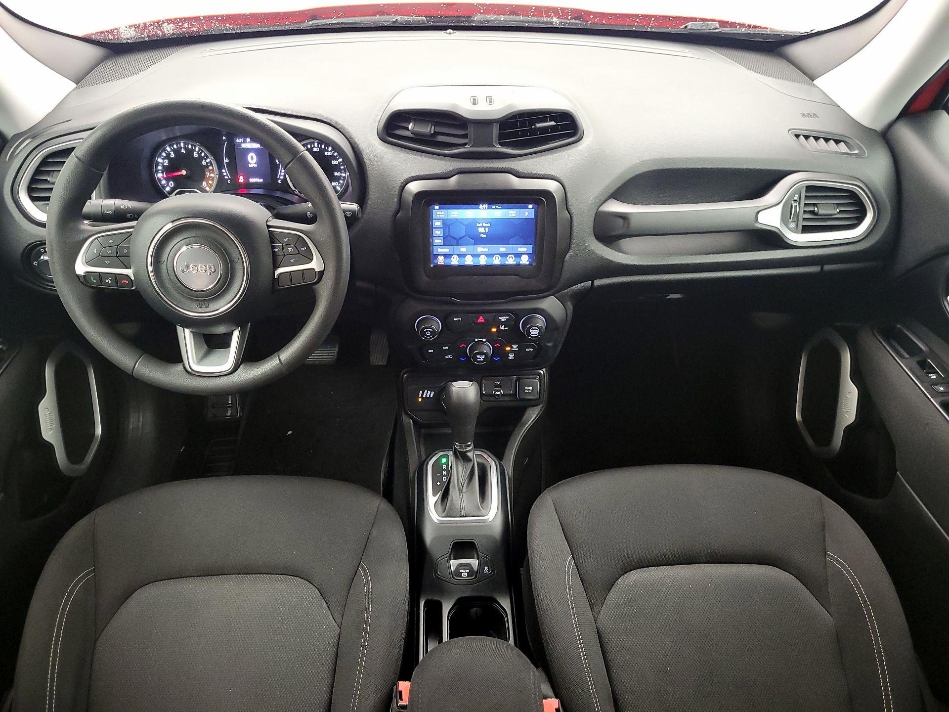 Thumbnail: 2021 Jeep Renegade - 9