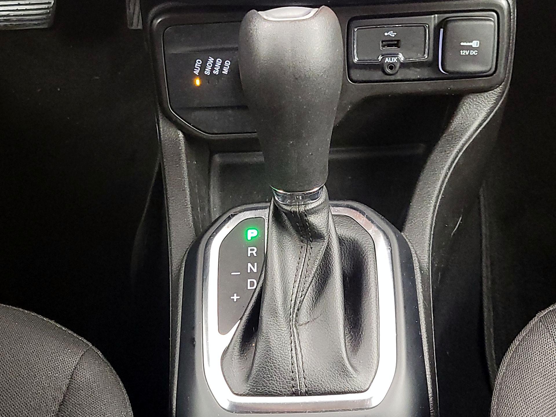 Thumbnail: 2021 Jeep Renegade - 17