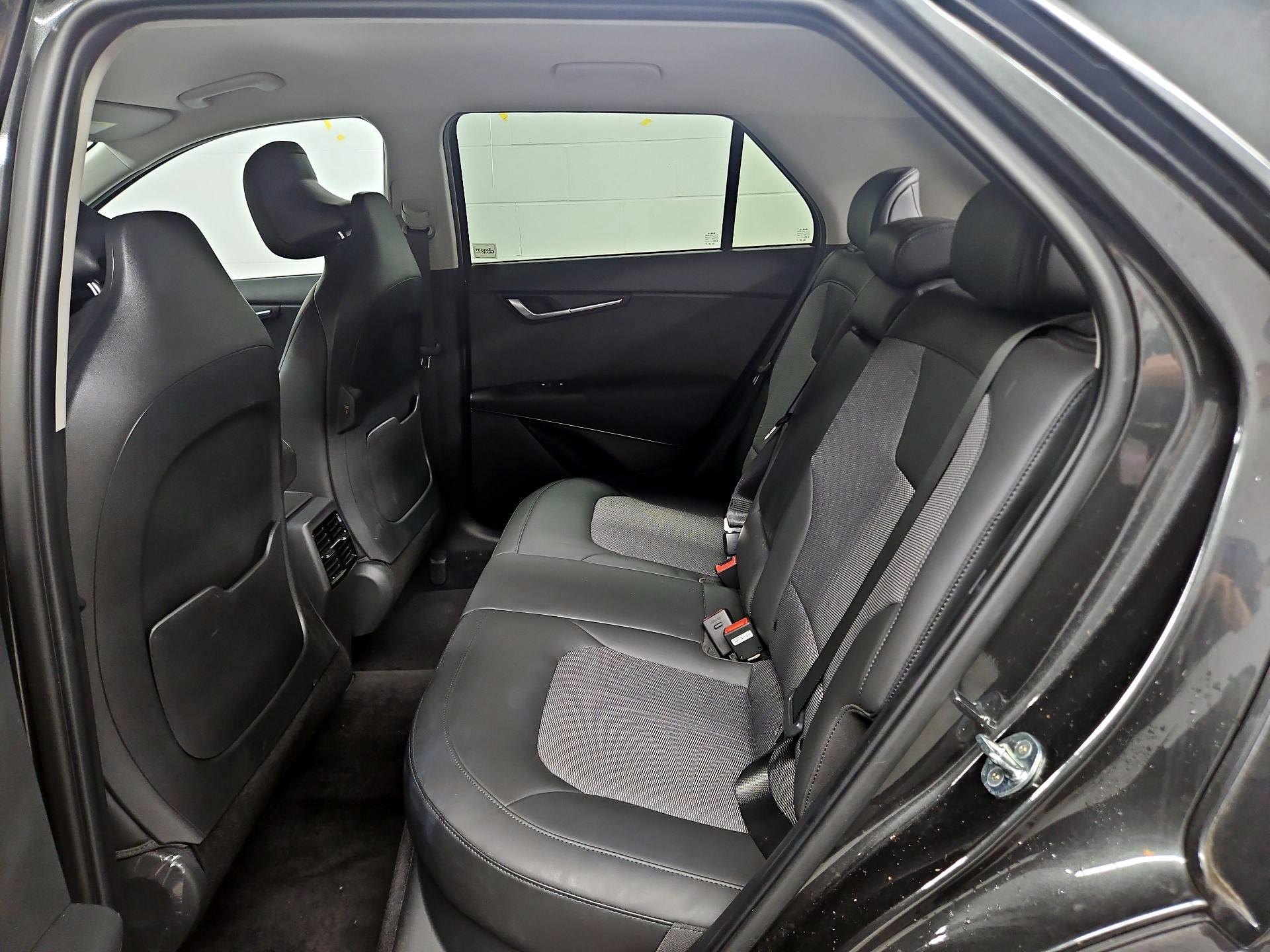 Thumbnail: 2023 Kia Niro - 20