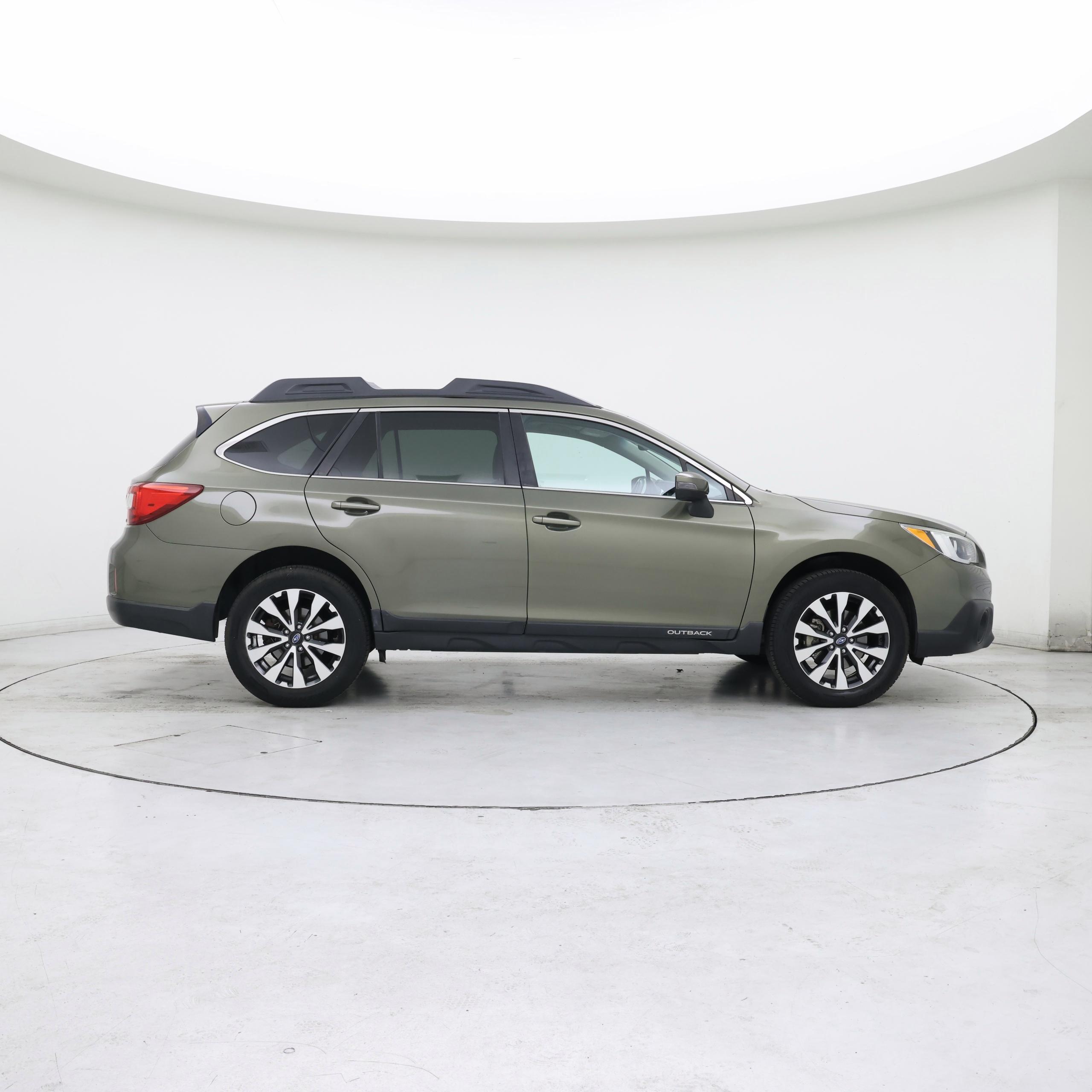 Thumbnail: 2015 Subaru Outback - 7