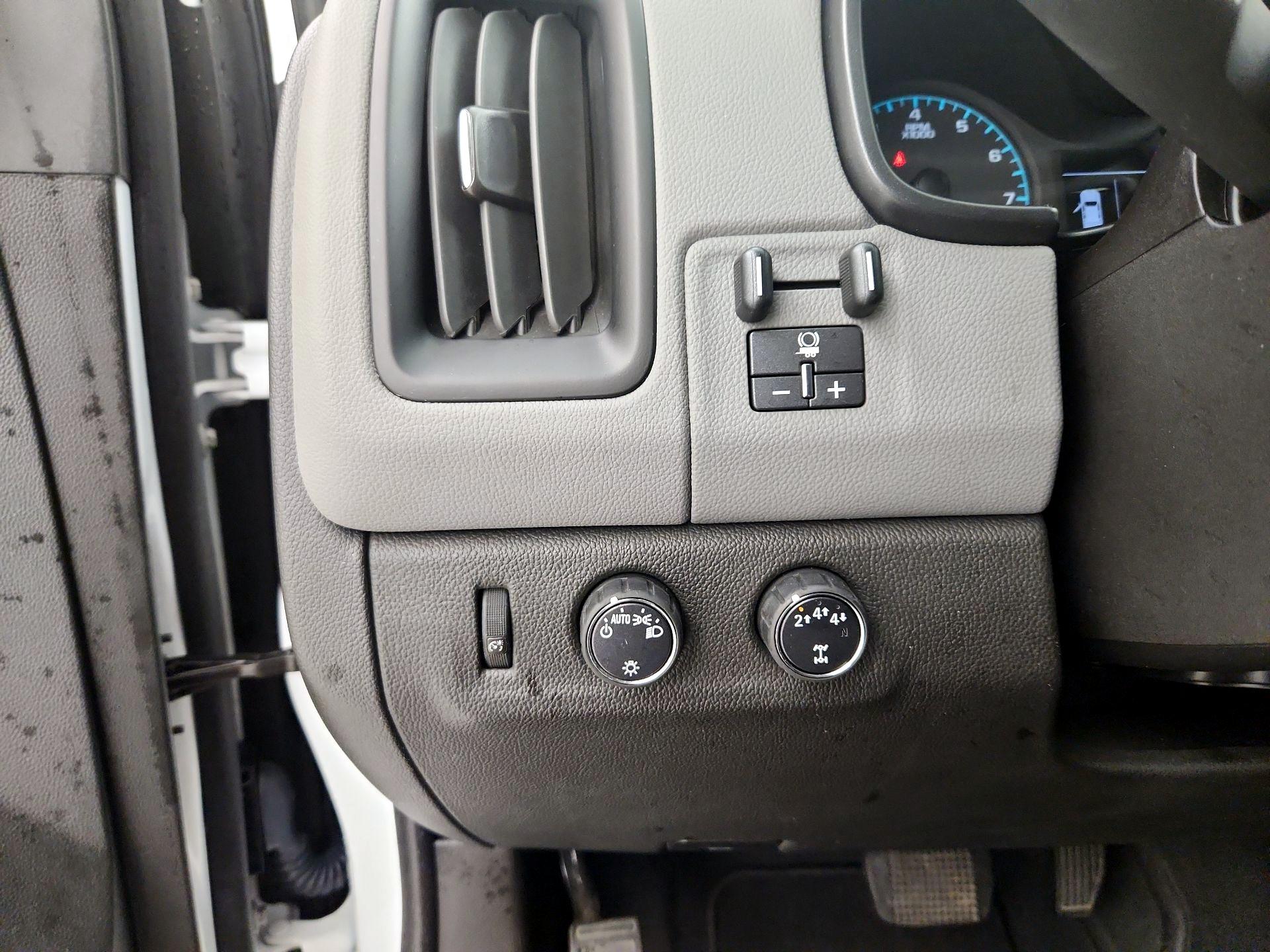 Thumbnail: 2020 Chevrolet Colorado - 13