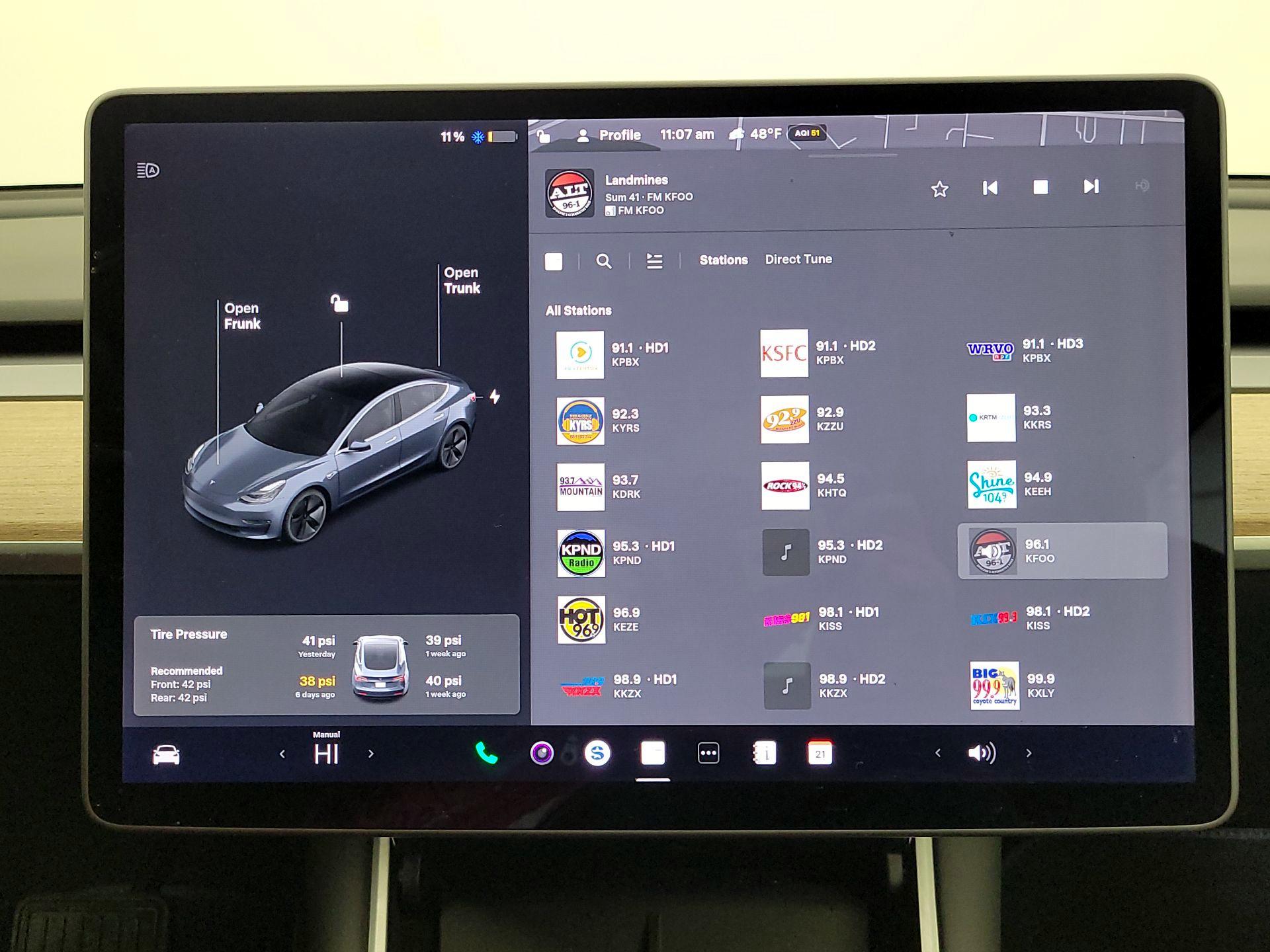 Thumbnail: 2020 Tesla Model 3 - 15