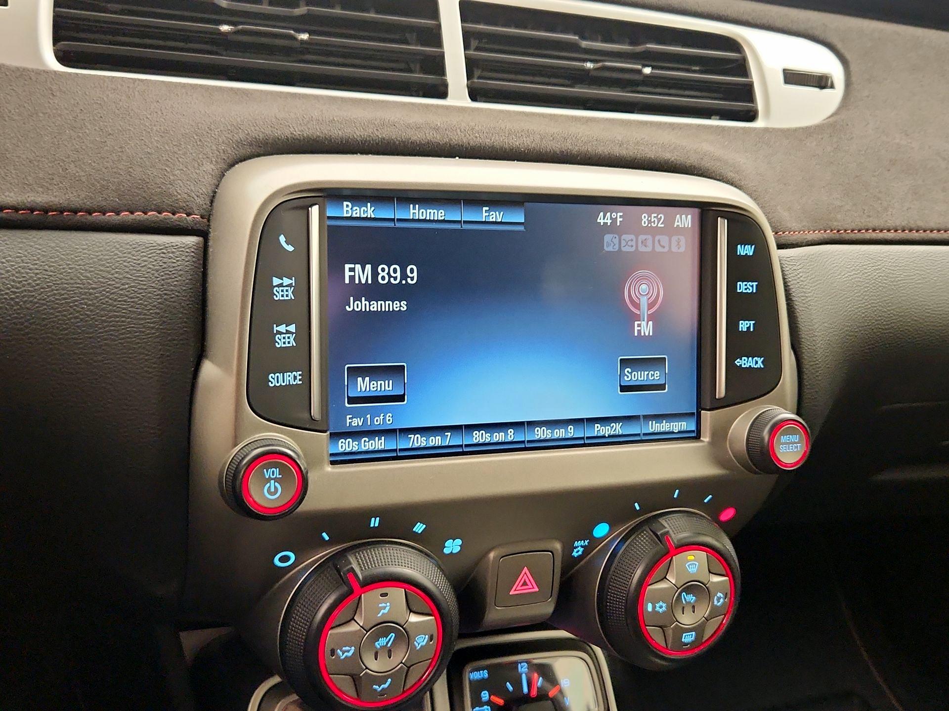 Thumbnail: 2014 Chevrolet Camaro - 16