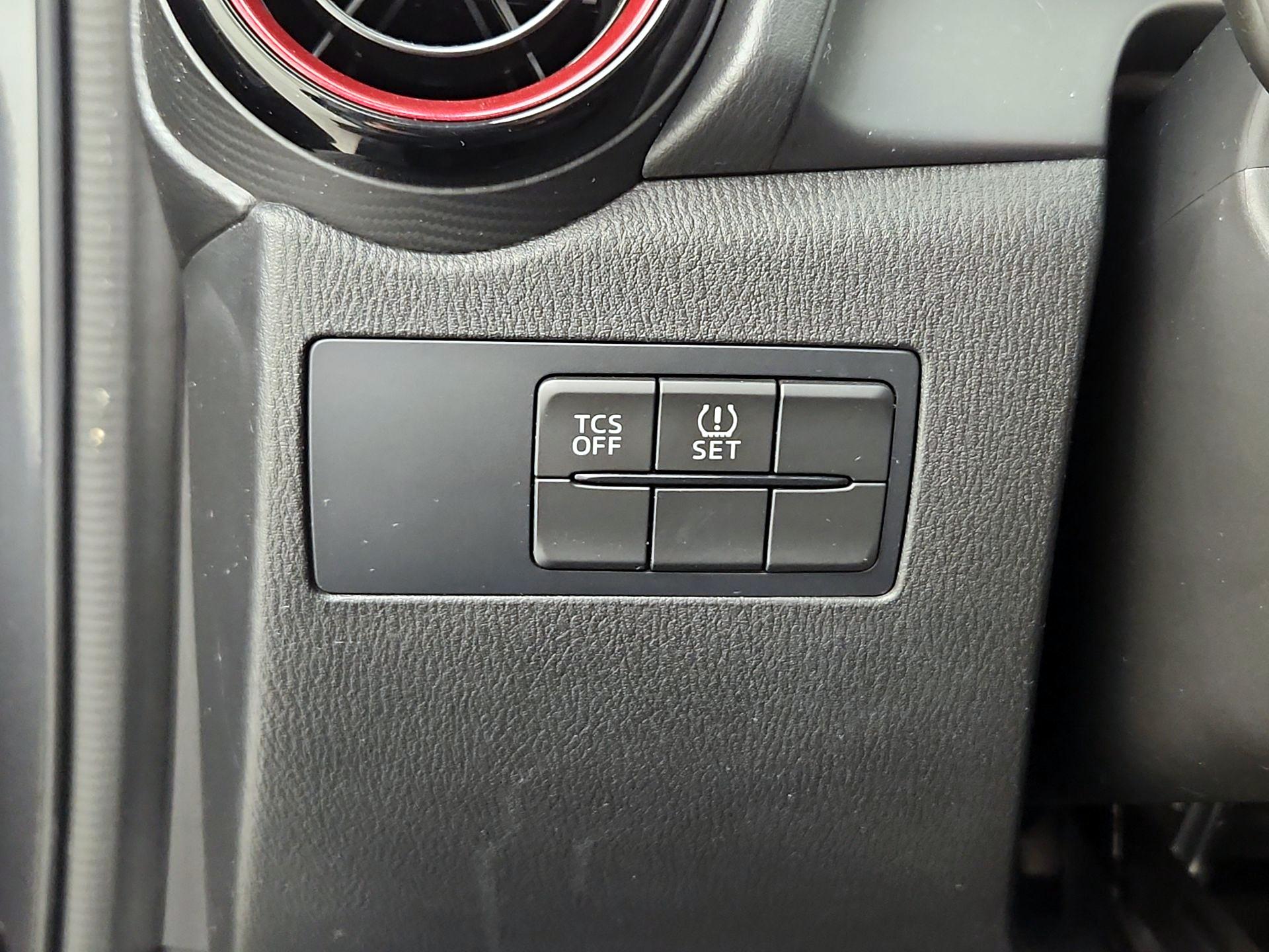 Thumbnail: 2016 Mazda CX-3 - 13