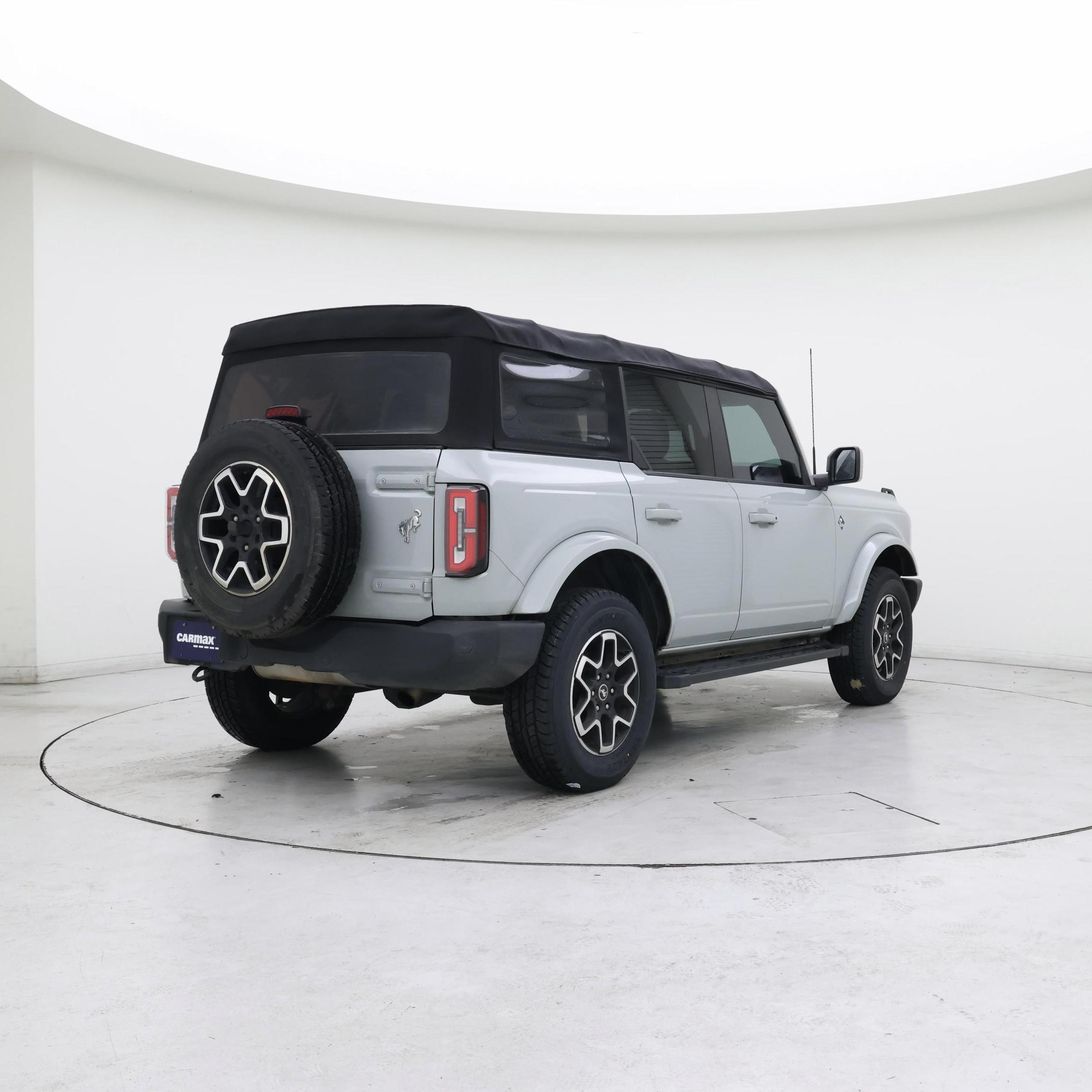 Thumbnail: 2022 Ford Bronco - 8