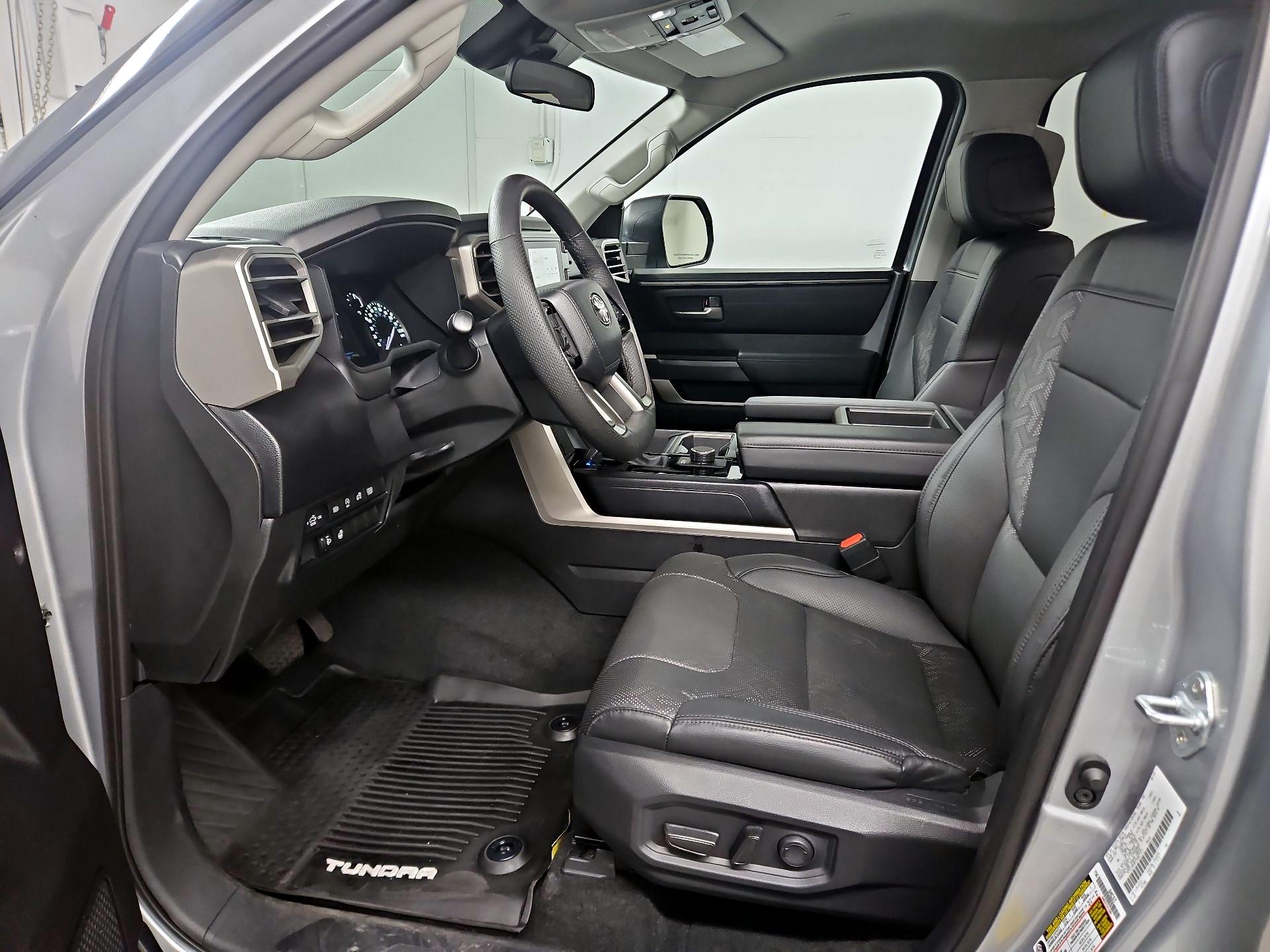 Thumbnail: 2023 Toyota Tundra - 11