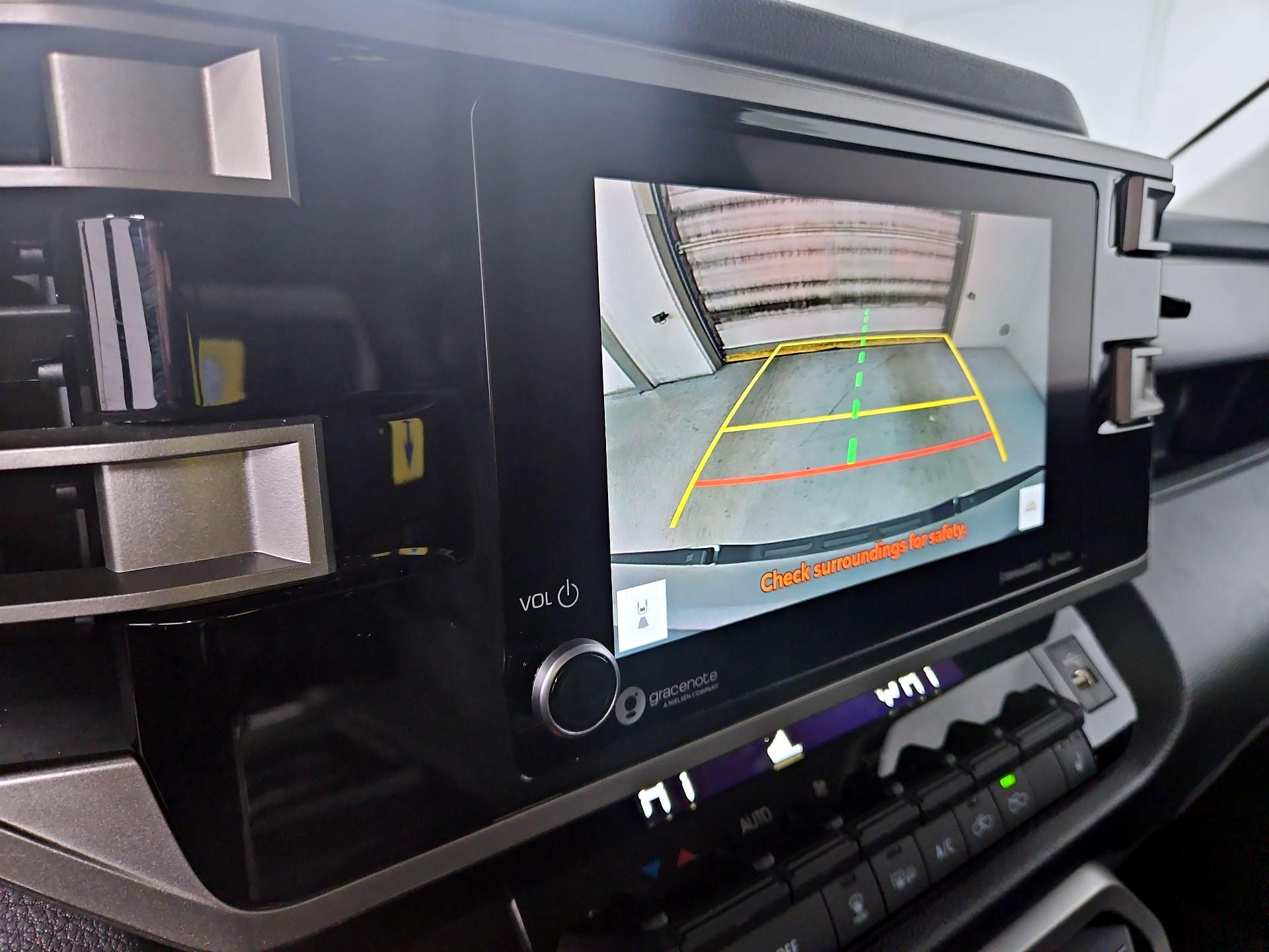 Thumbnail: 2023 Toyota Tundra - 14