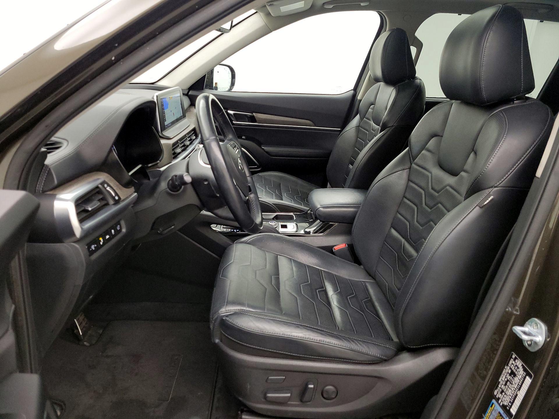 Thumbnail: 2020 Kia Telluride - 11