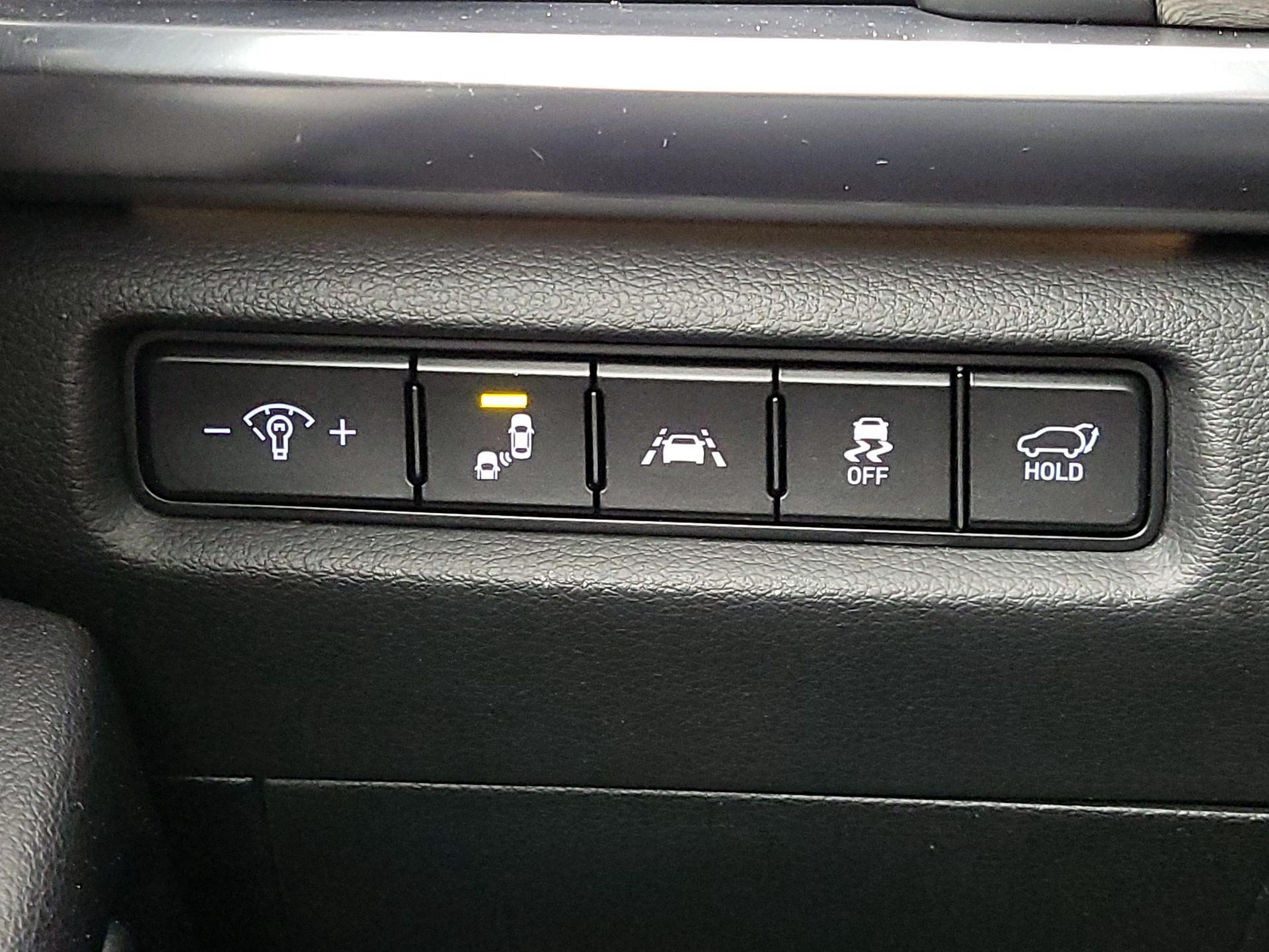 Thumbnail: 2020 Kia Telluride - 13