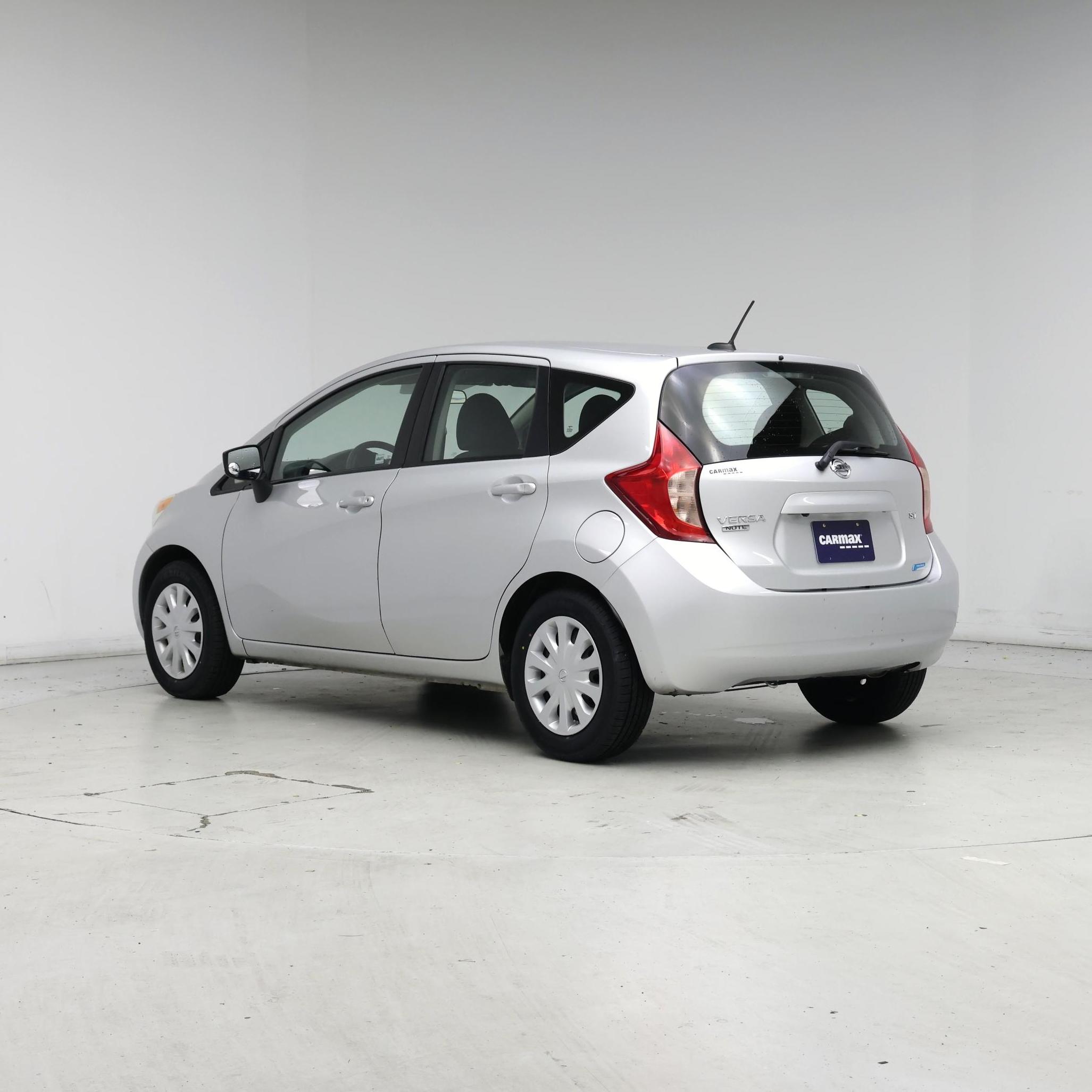 Thumbnail: 2016 Nissan Versa Note - 2